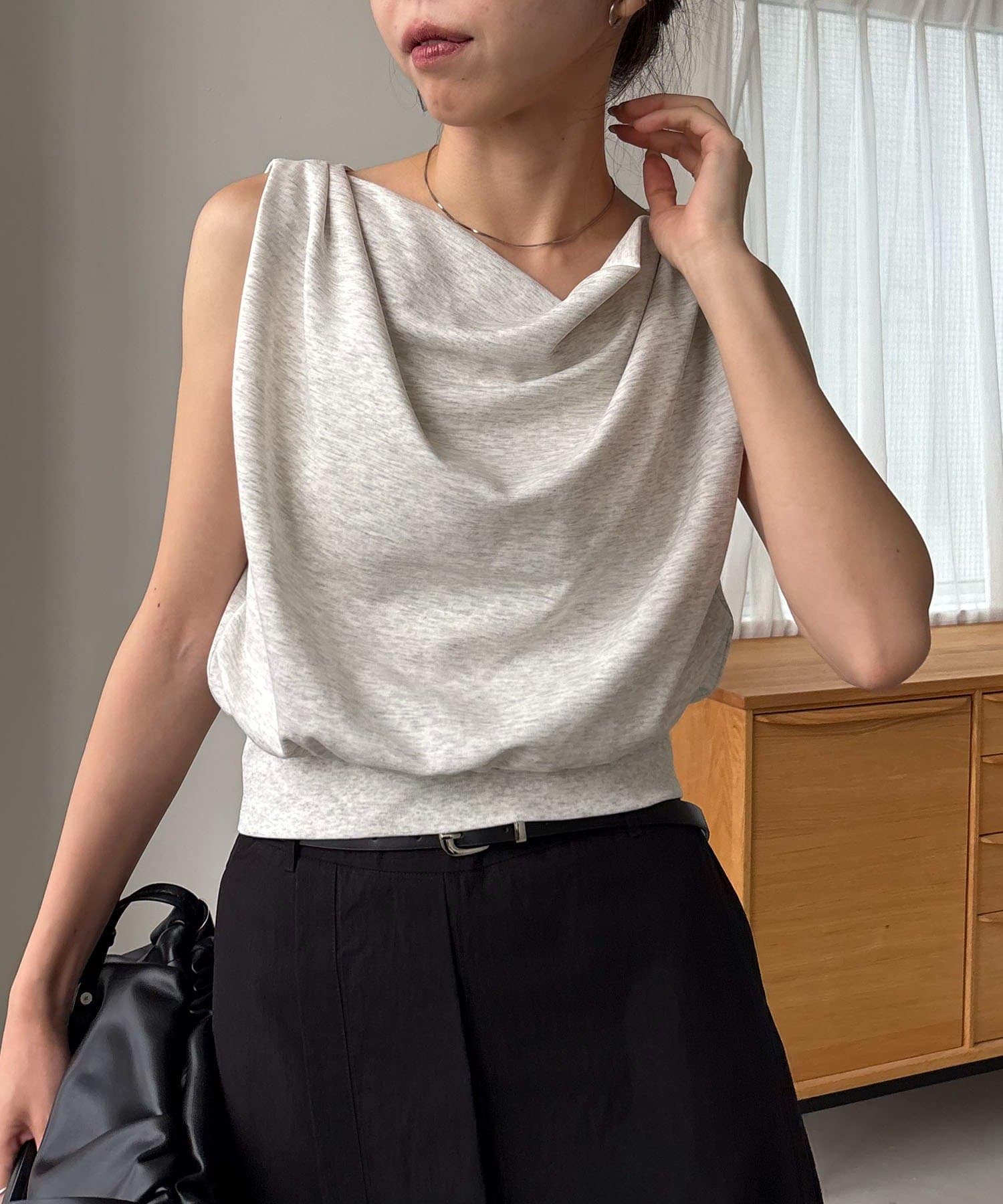 CAPRICIEUX LE'MAGE(カプリシュレマージュ) ドレープノースリT