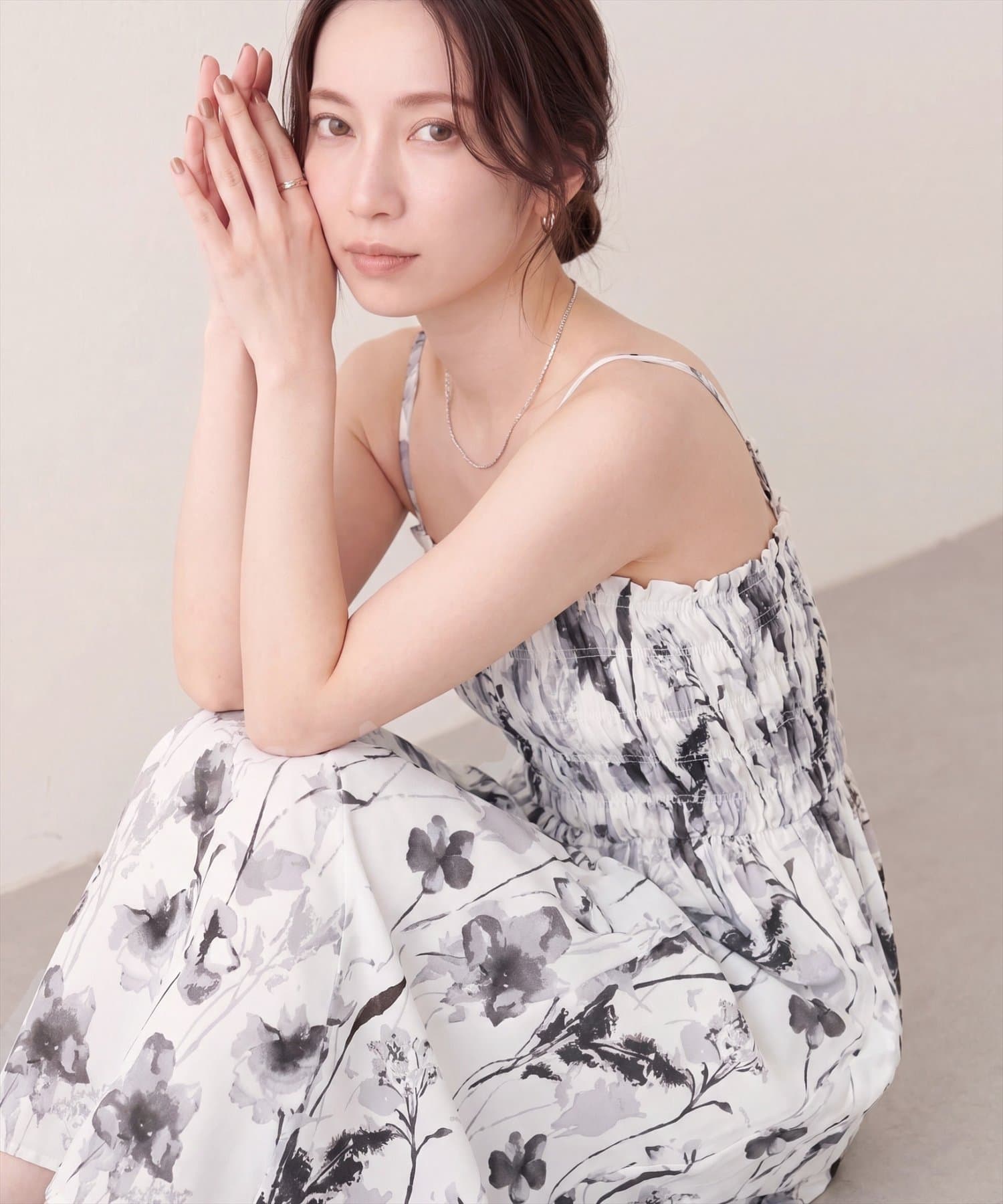natural couture(ナチュラルクチュール) シャーリングキャミワンピース