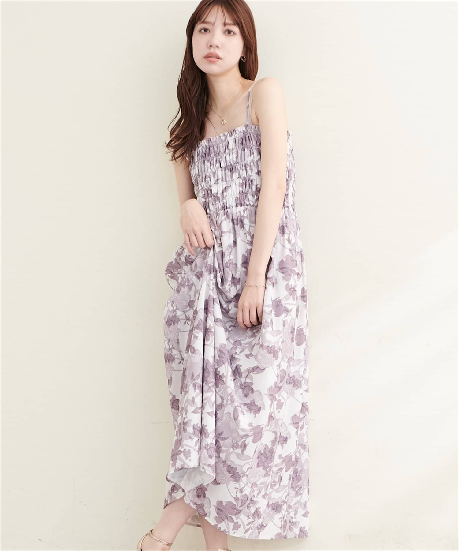 natural couture(ナチュラルクチュール) シャーリングキャミワンピース