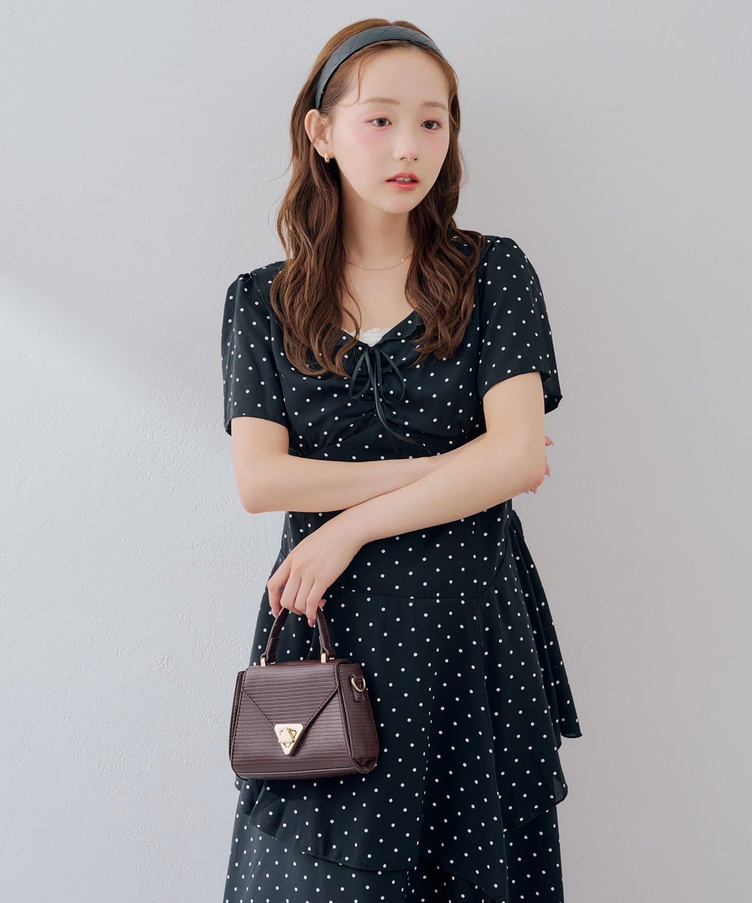 NICE CLAUP / OLIVE des OLIVE OUTLET(ナイスクラップ  / オリーブ デ オリーブ アウトレット) 【continuer】アシンメトリーフリルロングワンピース