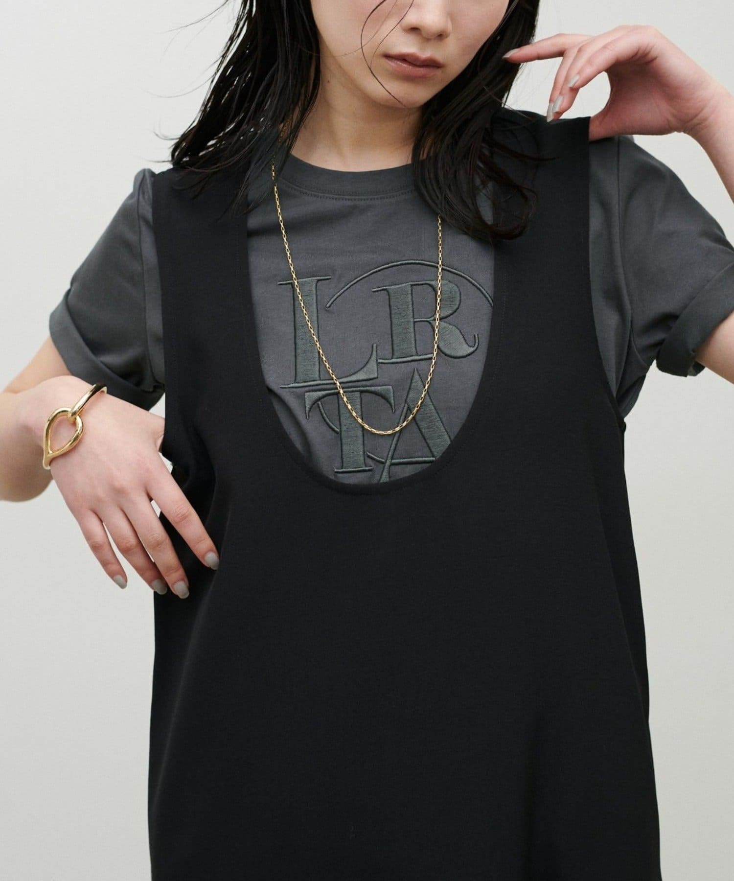 NICE CLAUP / OLIVE des OLIVE OUTLET(ナイスクラップ  / オリーブ デ オリーブ アウトレット) 【LARUTA】NEW厚盛りロゴ刺繍T