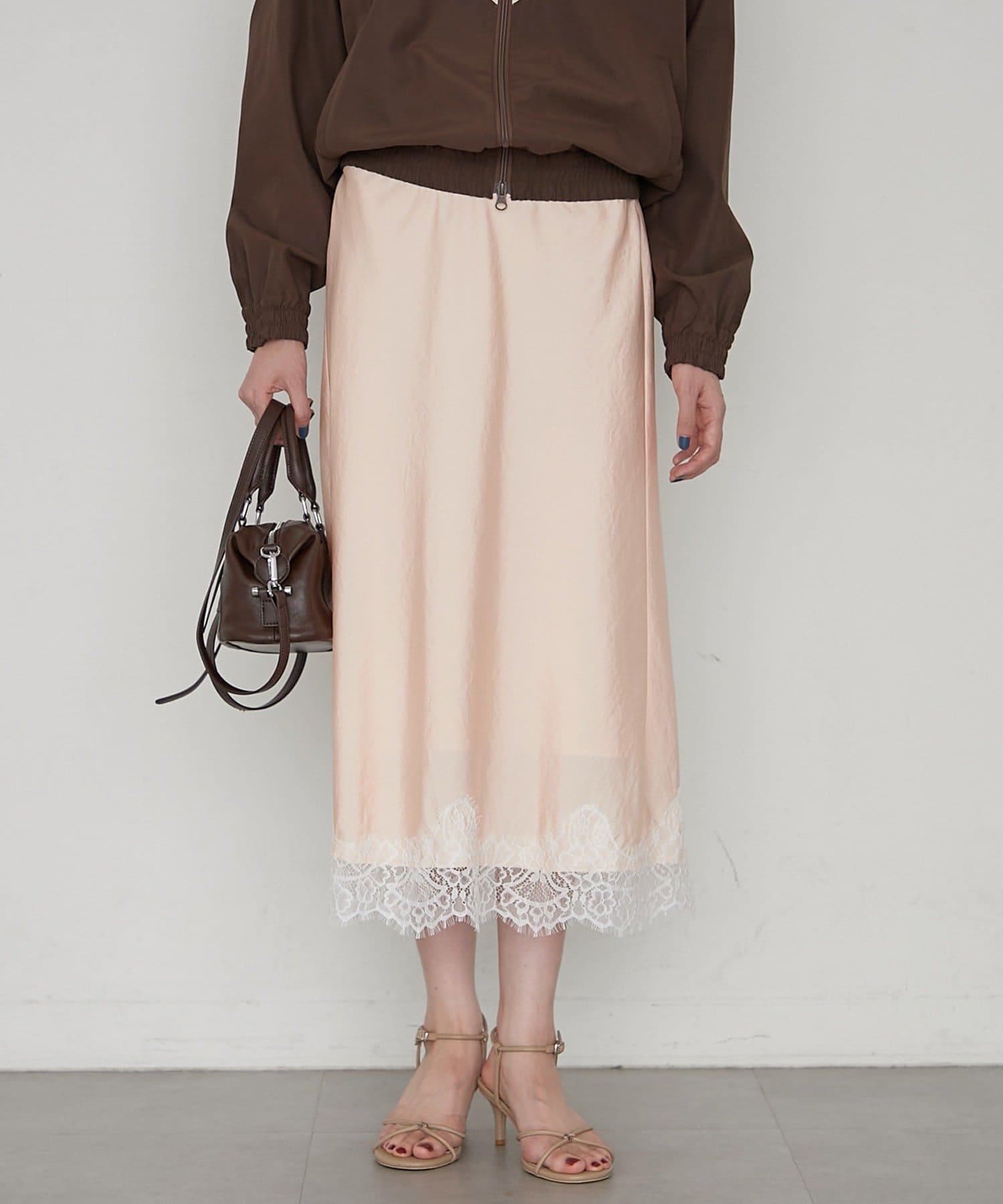 LOUNGEDRESS(ラウンジドレス) 《セットアップ着用可》ミモレレースナロースカート
