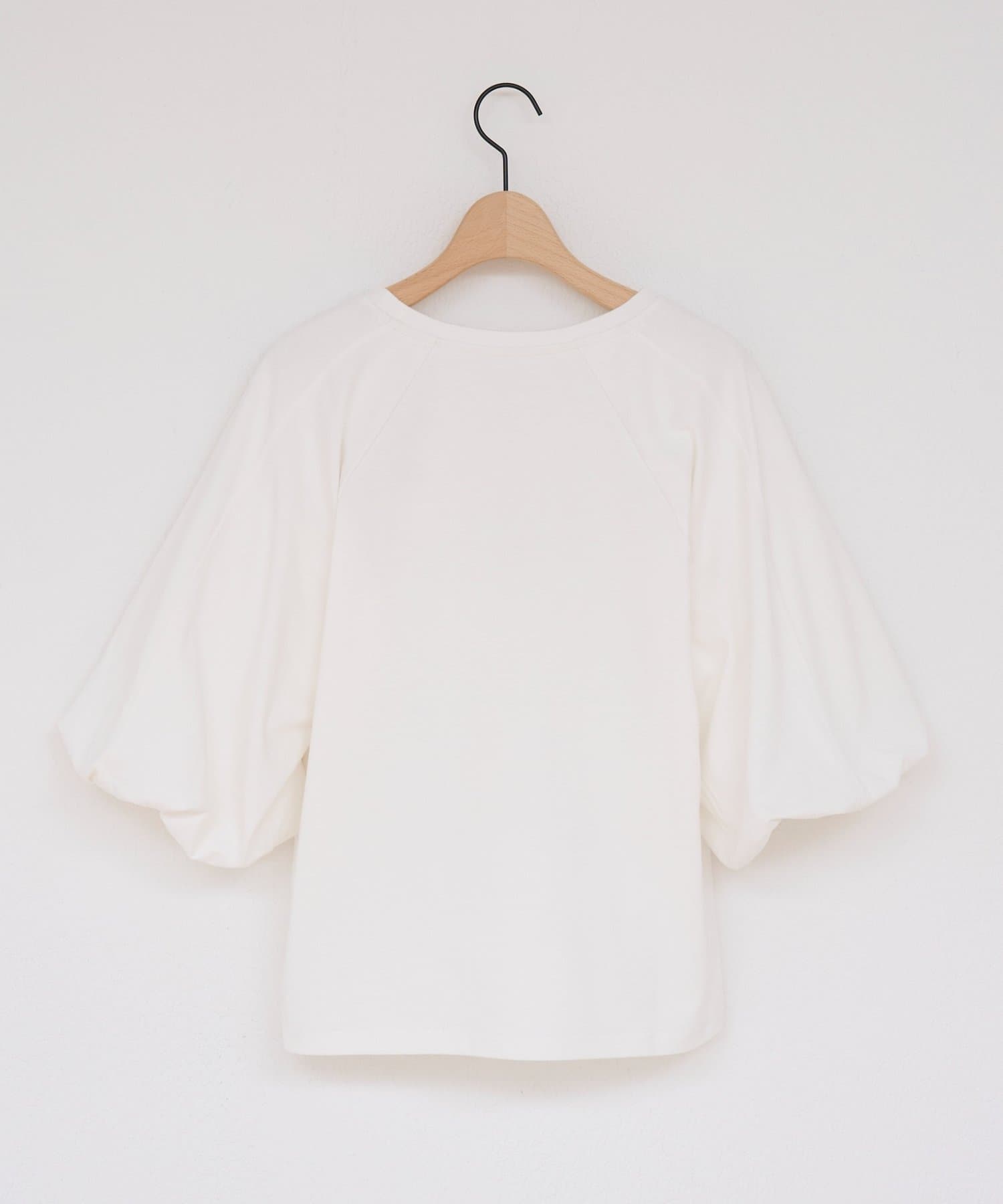 DISCOAT(ディスコート) 【WEB限定】ラグラン切替パフスリーブTシャツ