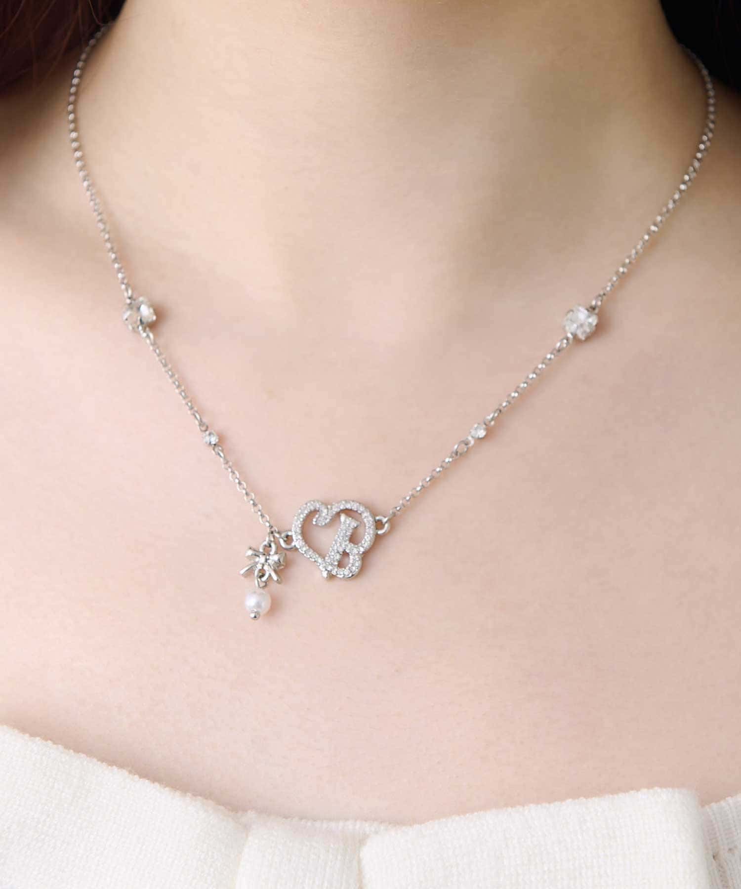 Belle Charme(ベルシャルム) Crystal Logo Necklace