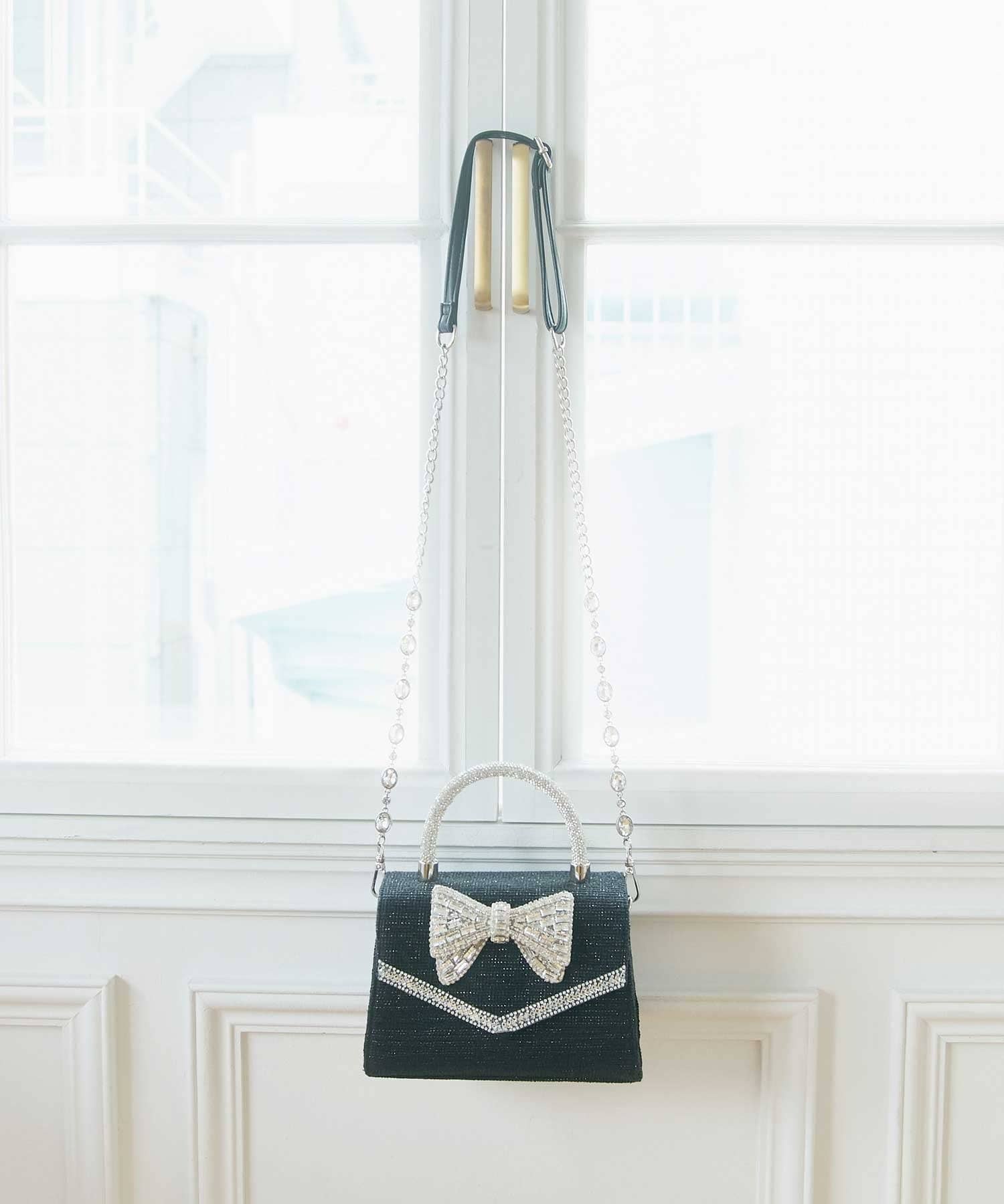 Belle Charme(ベルシャルム) Crystal Ribbon Chain Bag