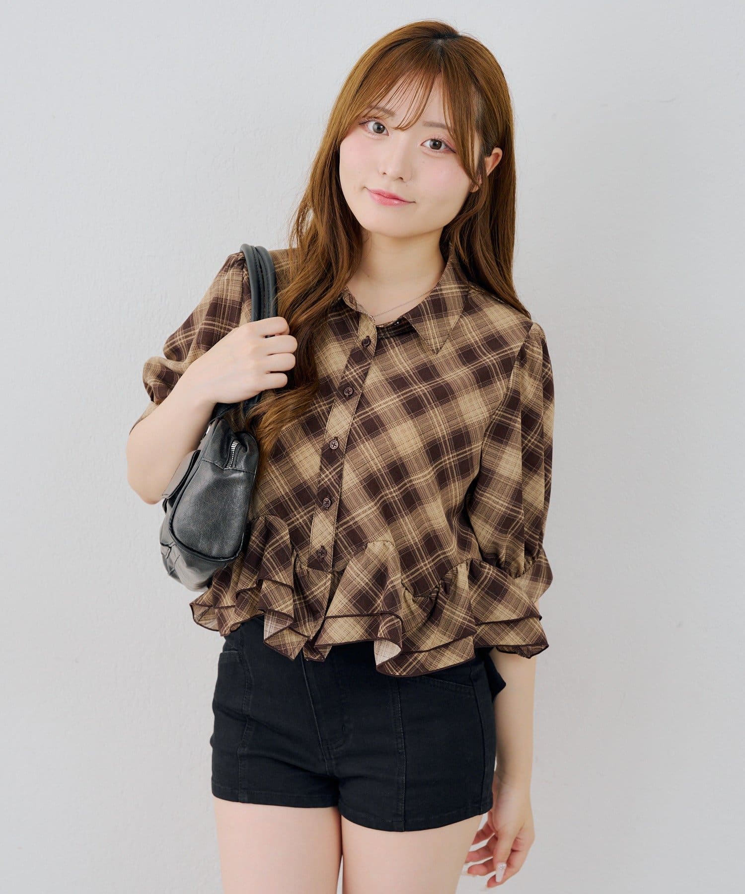 NICE CLAUP / OLIVE des OLIVE OUTLET(ナイスクラップ  / オリーブ デ オリーブ アウトレット) 【ANOTHER BRANCH】裾フリルペプラムブラウス