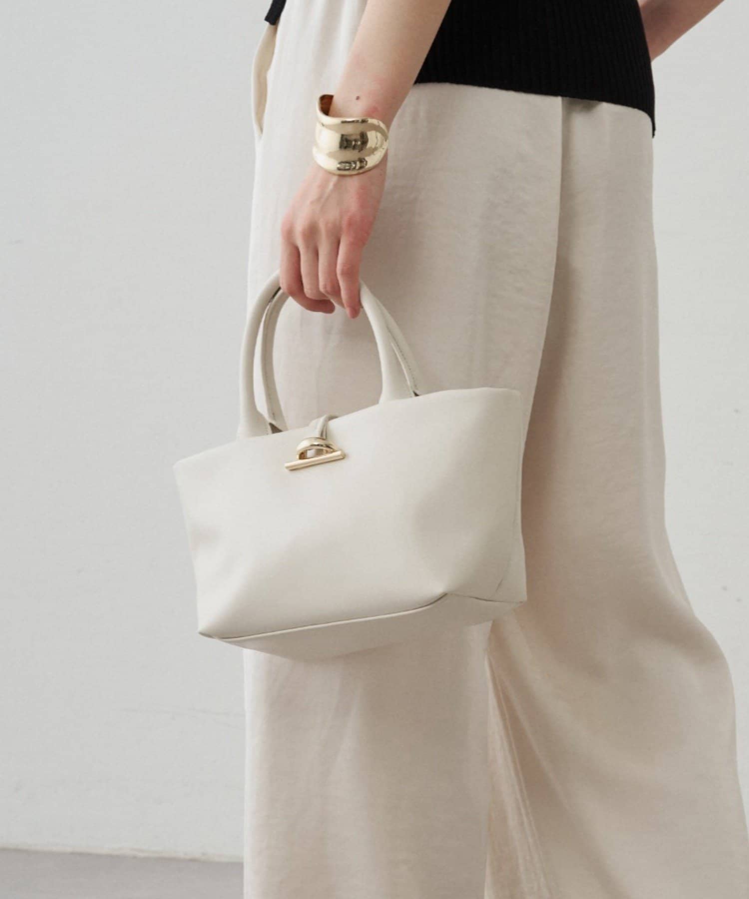 OUTLET(アウトレット) 【Loungedress】メタルトグルミニトートBag