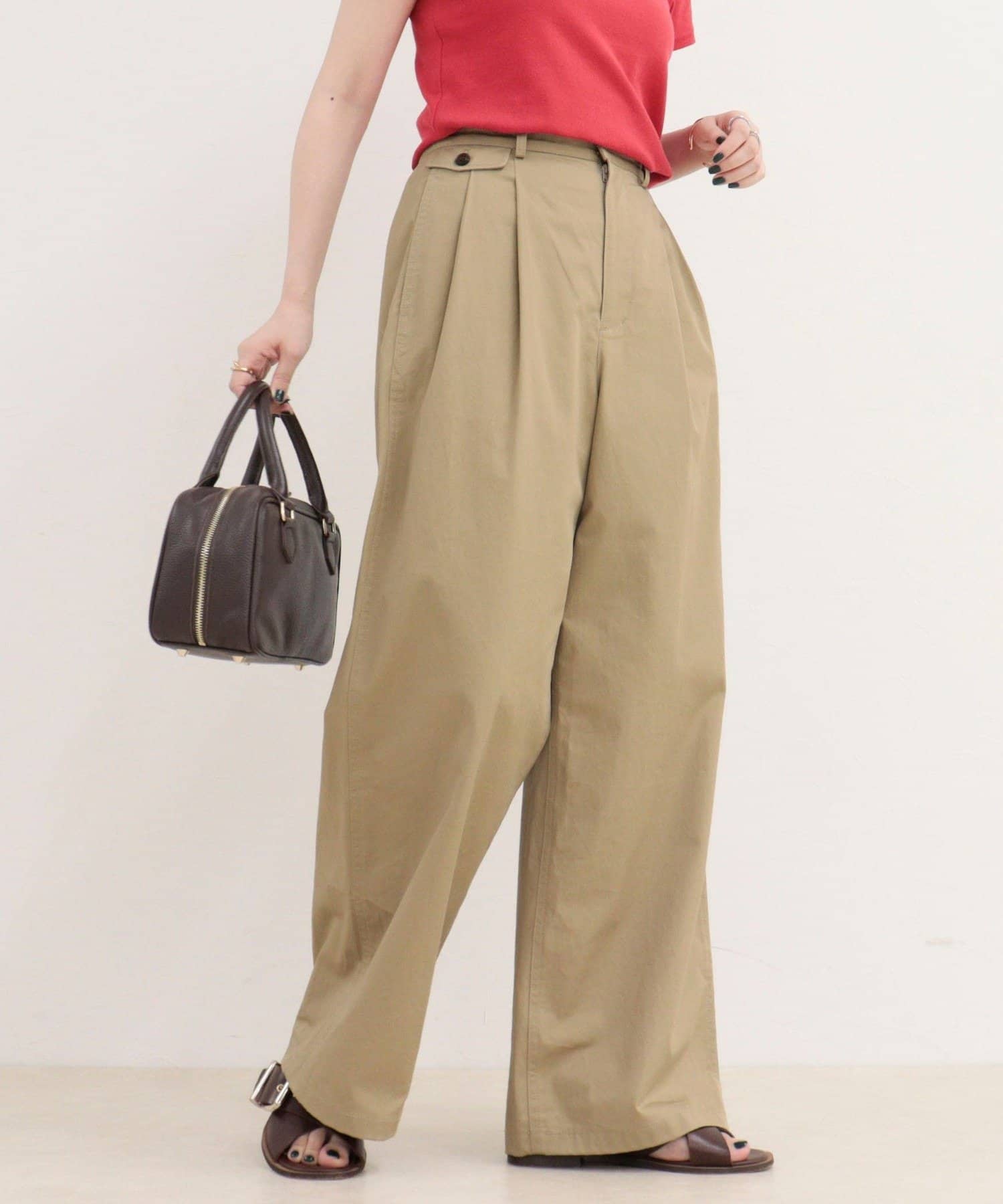 FREDY & GLOSTER(フレディ アンド グロスター) ボリュームデザインチノパンツ