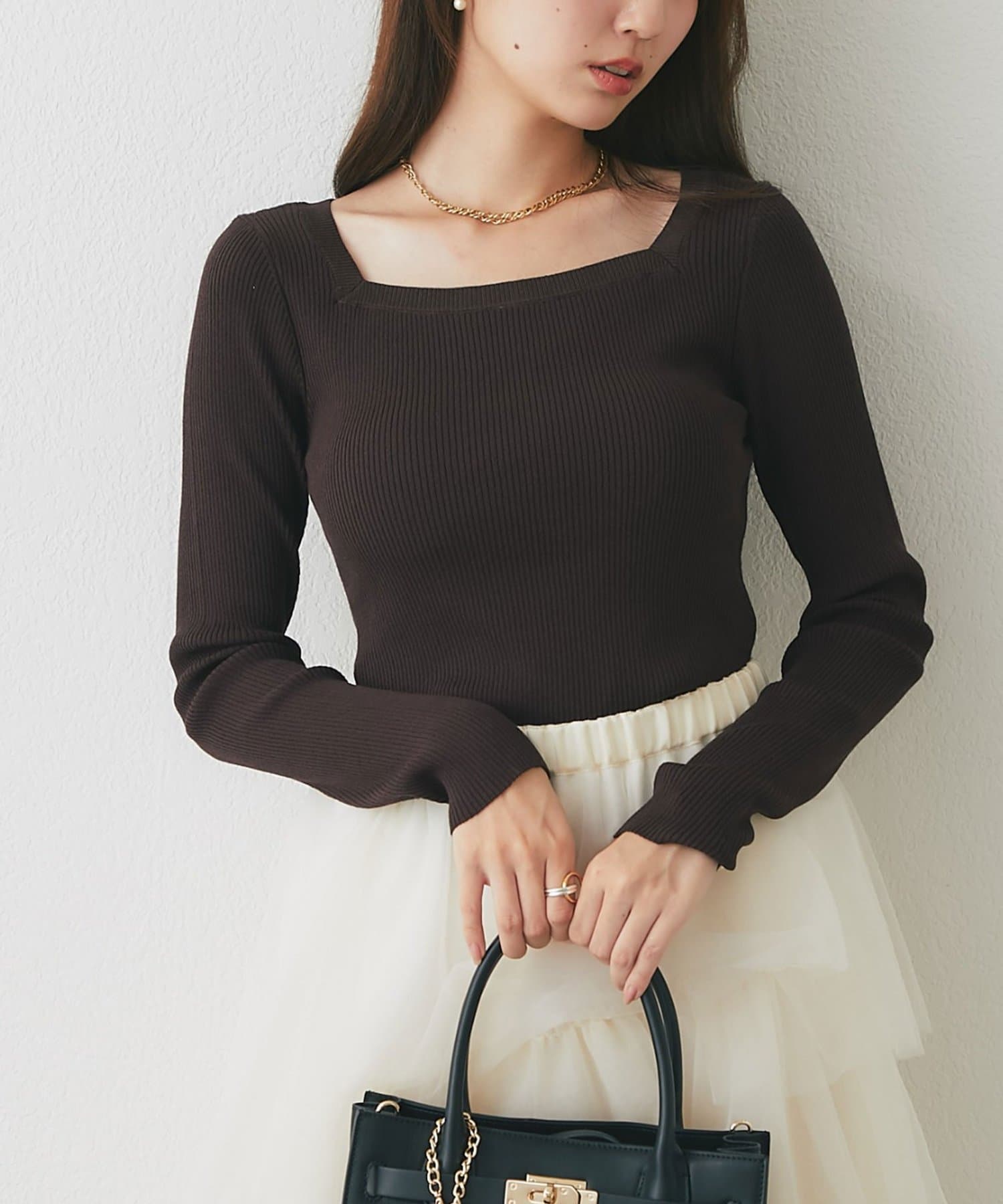 La boutique BonBon(ラブティックボンボン) スクエアネックリブニット