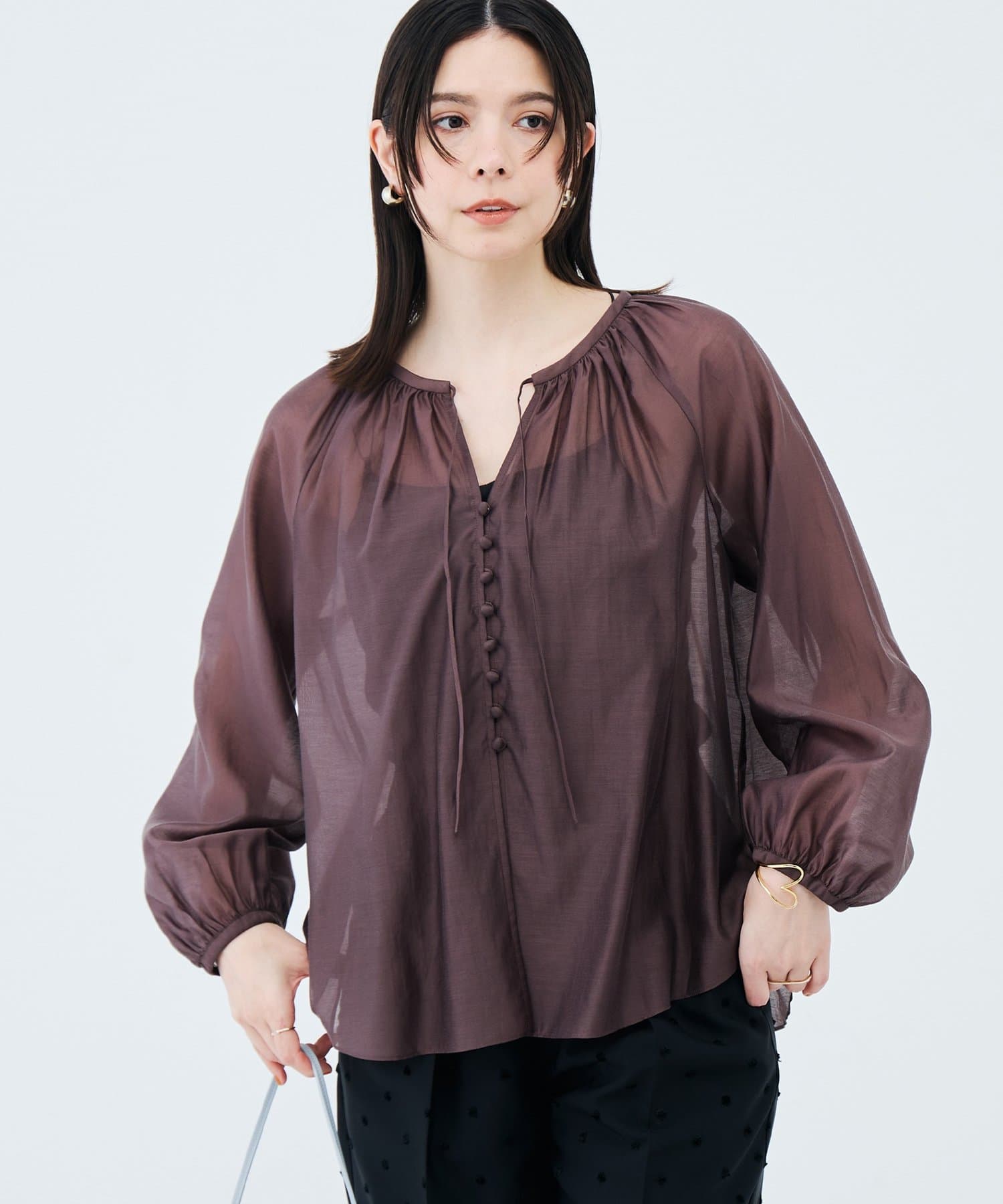 NOLLEY'S(ノーリーズ) ウォッシャブルシアーギャザーネックブラウス