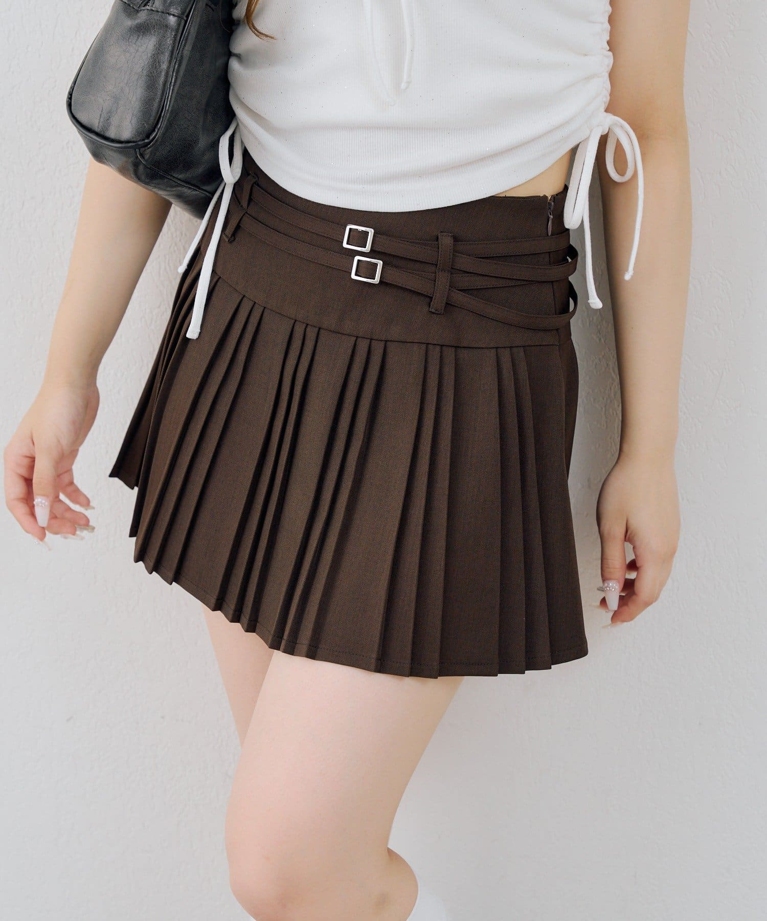 NICE CLAUP / OLIVE des OLIVE OUTLET(ナイスクラップ  / オリーブ デ オリーブ アウトレット) 【continuer】Wベルトランダムプリーツミニスカート