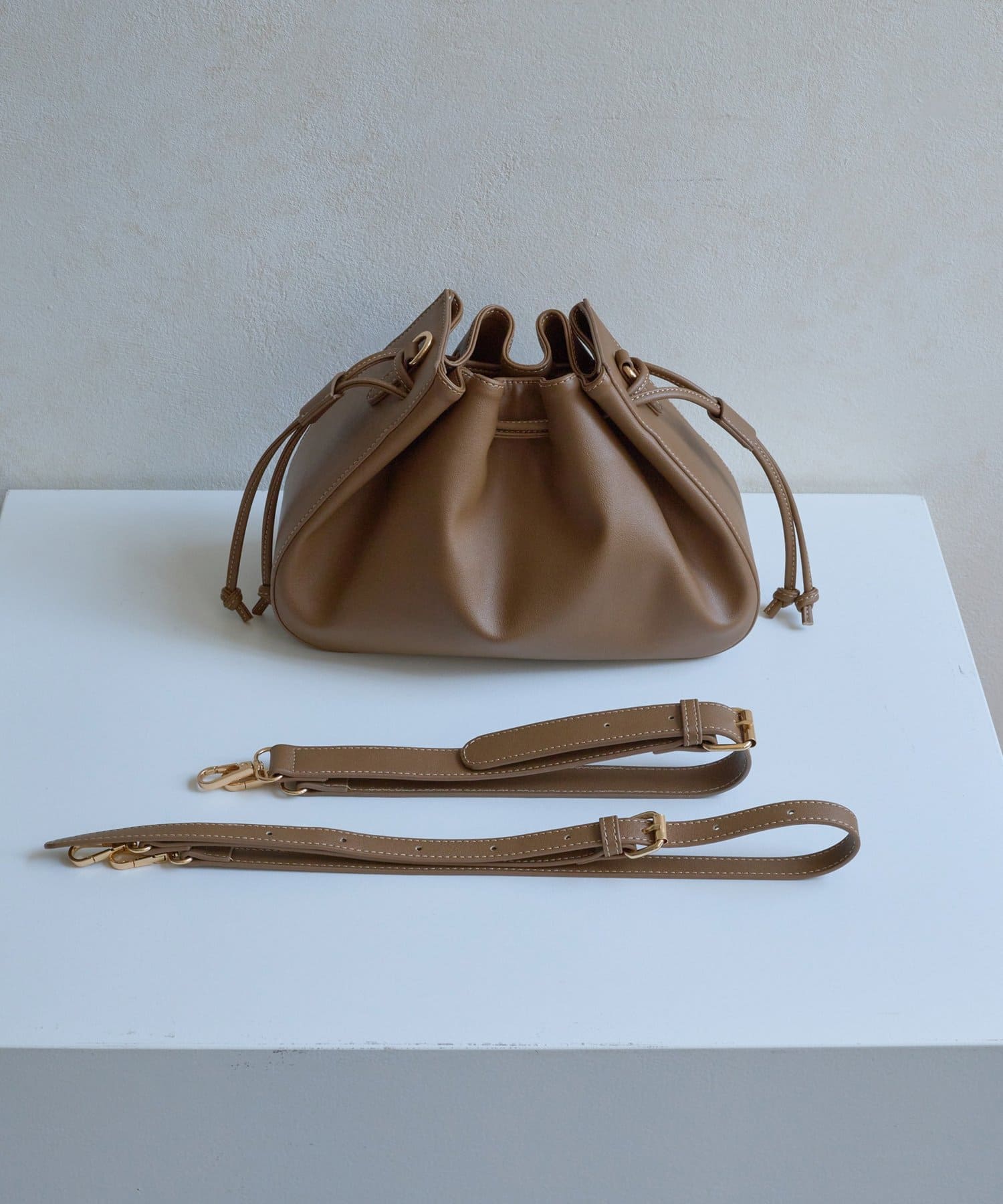 Thevon.(ゼヴォン) 【Mayu企画】マロンギャザーBAG