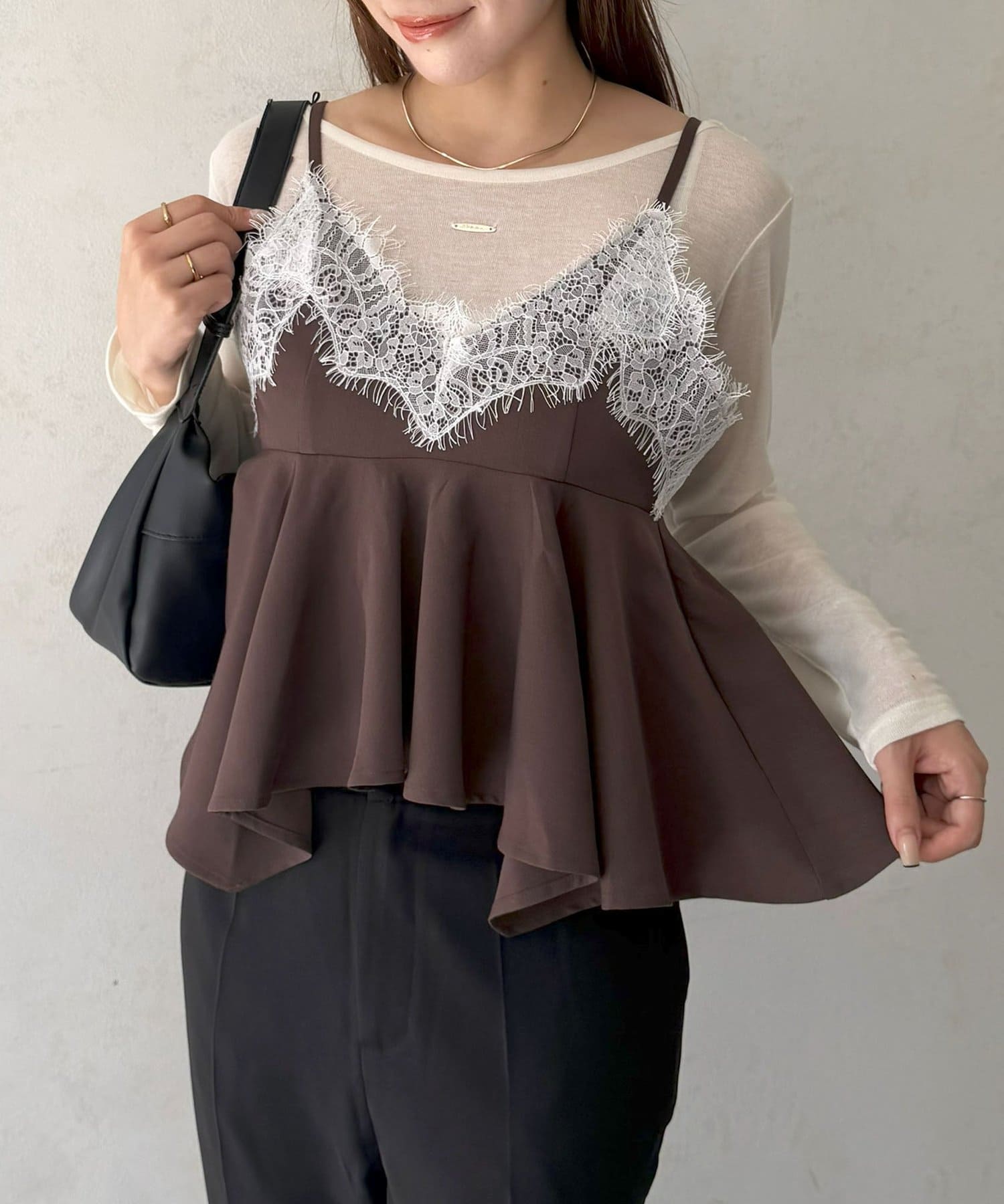 Thevon.(ゼヴォン) レースドッキングフリルビスチェ