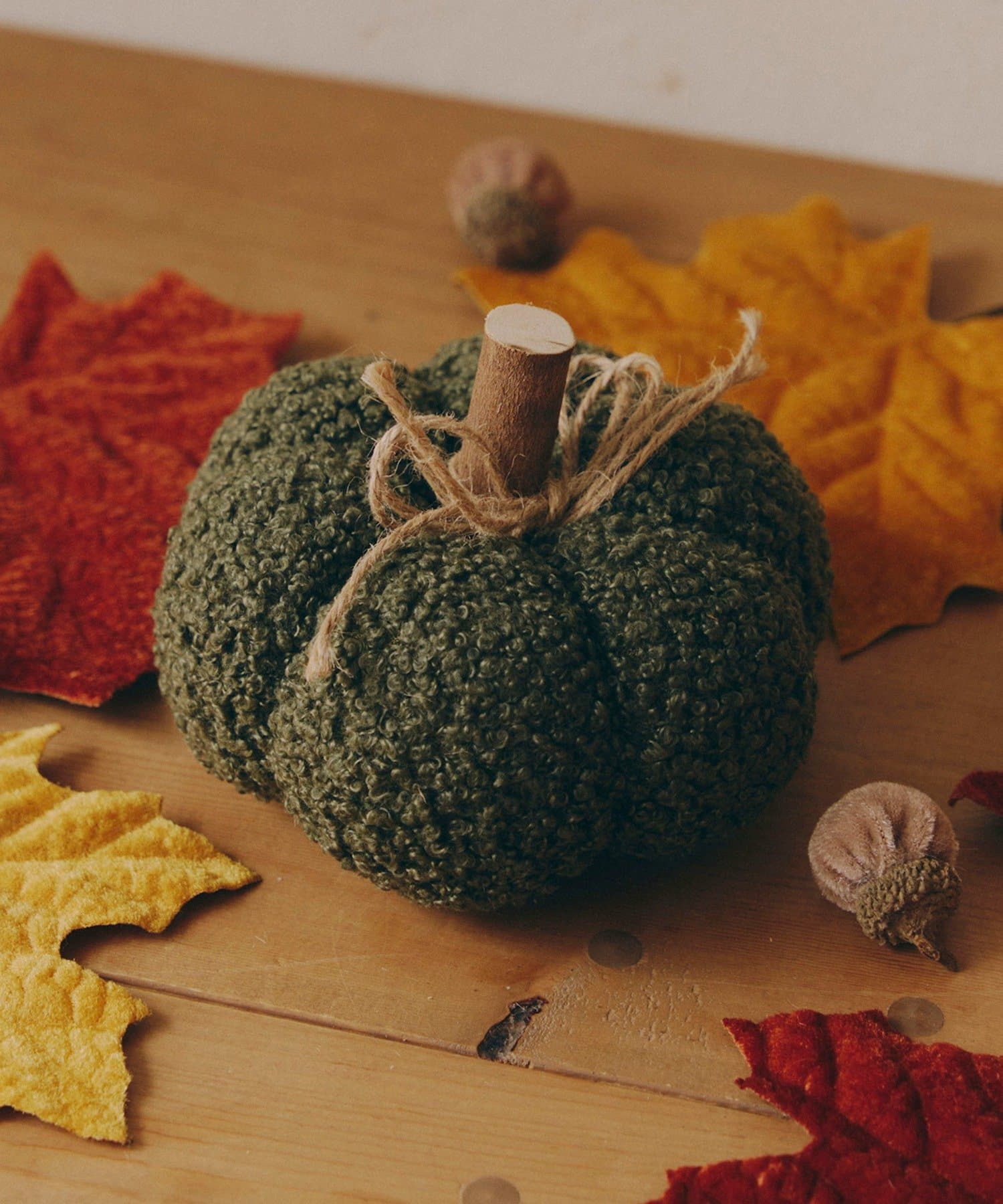 salut!(サリュ) ボアかぼちゃオブシェ：M／Autumn Harvest Festival