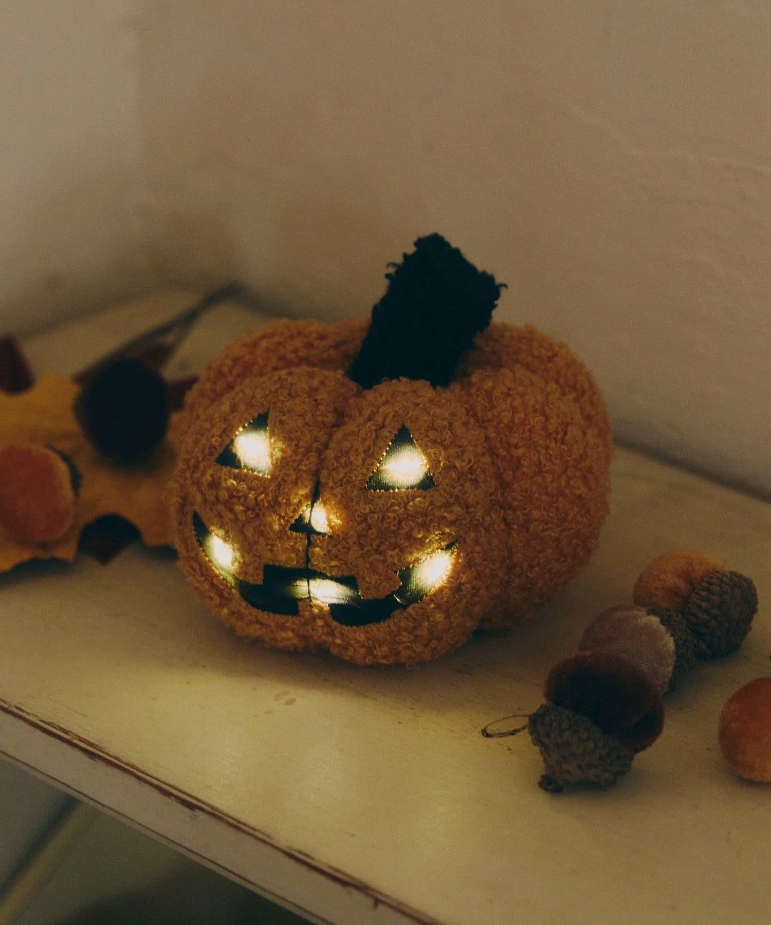 salut!(サリュ) 光るLEDパンプキンオブジェ／Autumn Harvest Festival