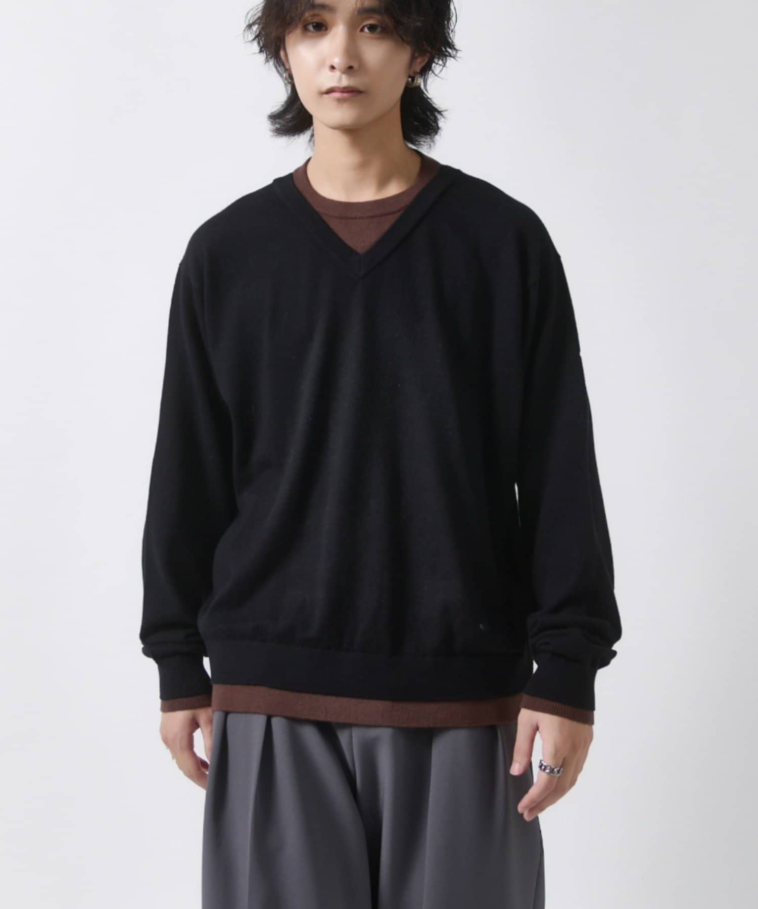 Lui's(ルイス) コットンVネックレイヤードニット