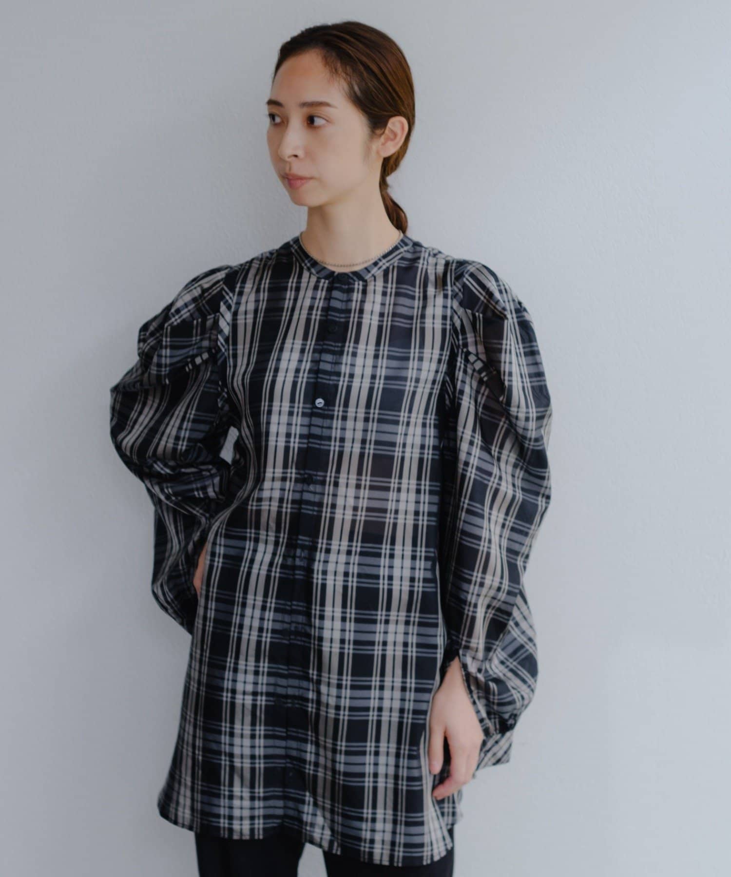 OUTLET(アウトレット) 【Pasterip】Check power shoulder blouse