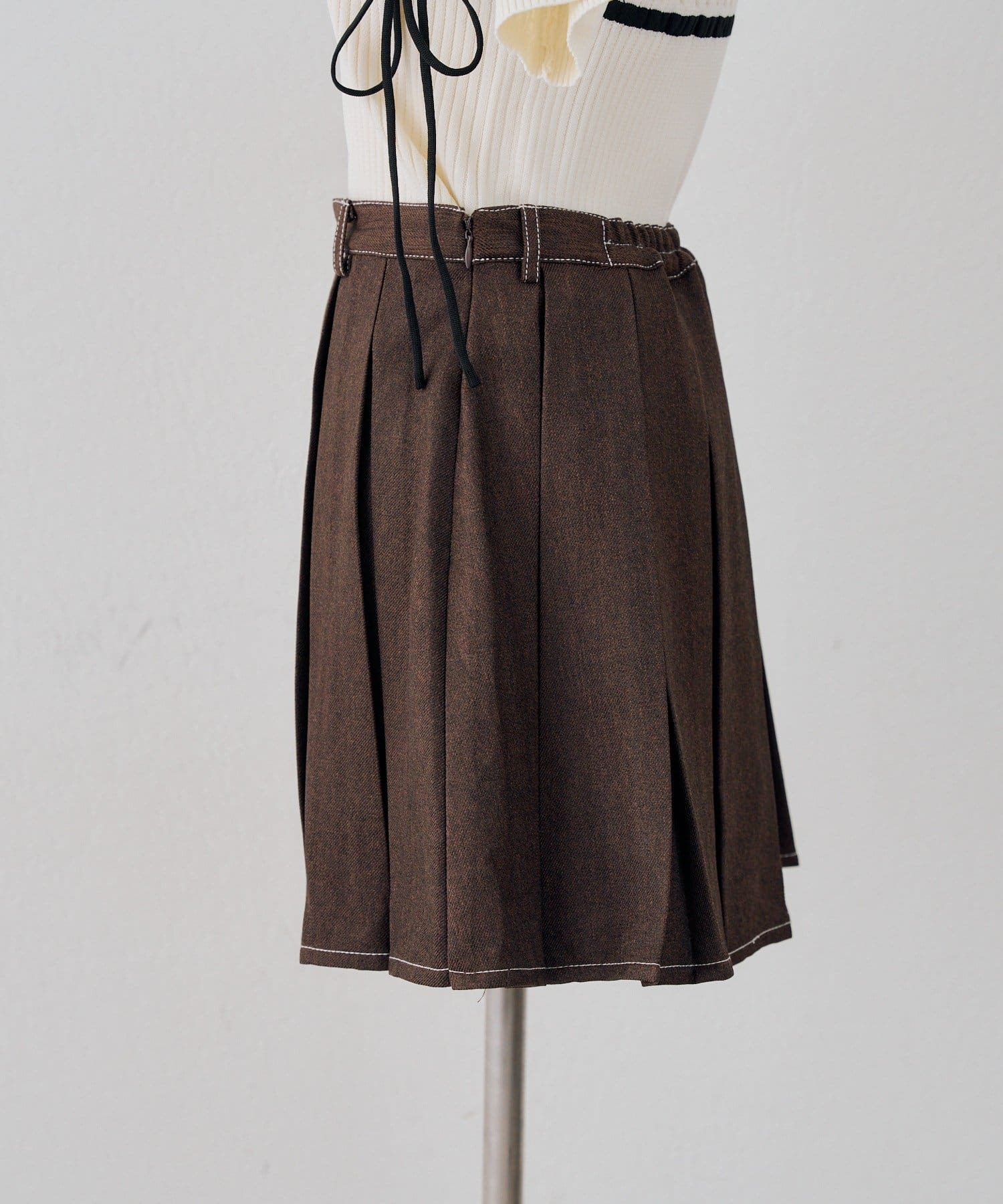 NICE CLAUP / OLIVE des OLIVE OUTLET(ナイスクラップ  / オリーブ デ オリーブ アウトレット) 【continuer】ミニプリーツスカート