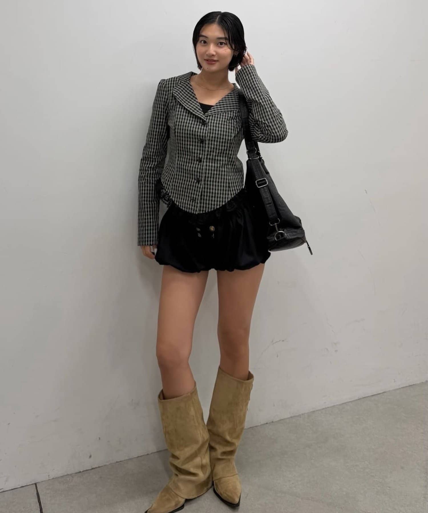 WHO’S WHO gallery(フーズフーギャラリー) ラウンドコルセットシャツ