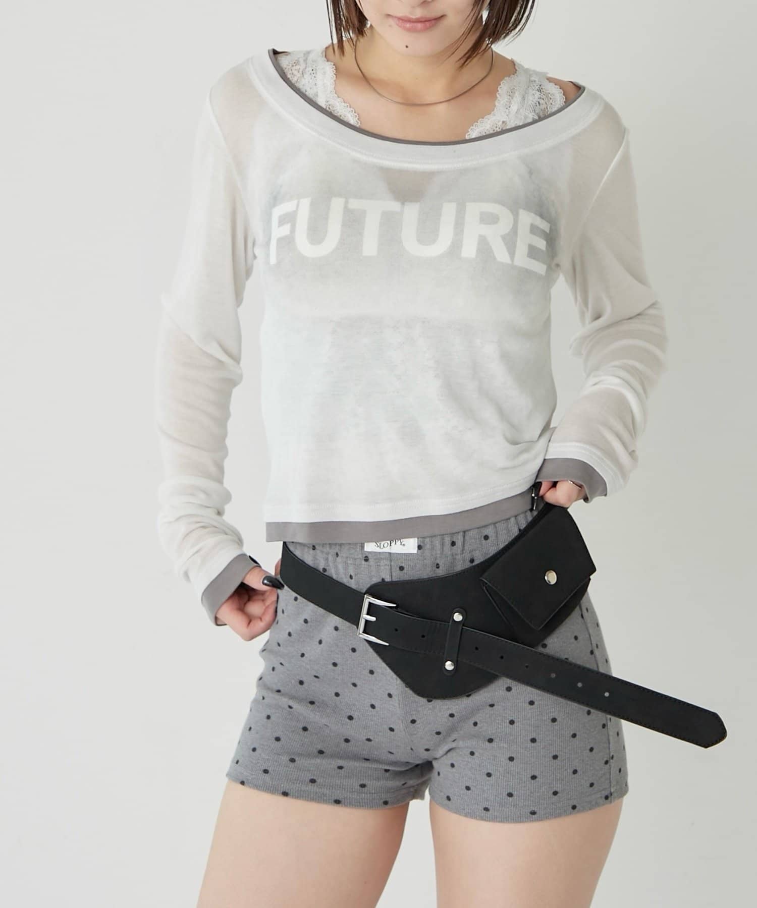 OUTLET(アウトレット) 【WHO'S WHO gallery】スプレーロゴレイヤードシアートップス