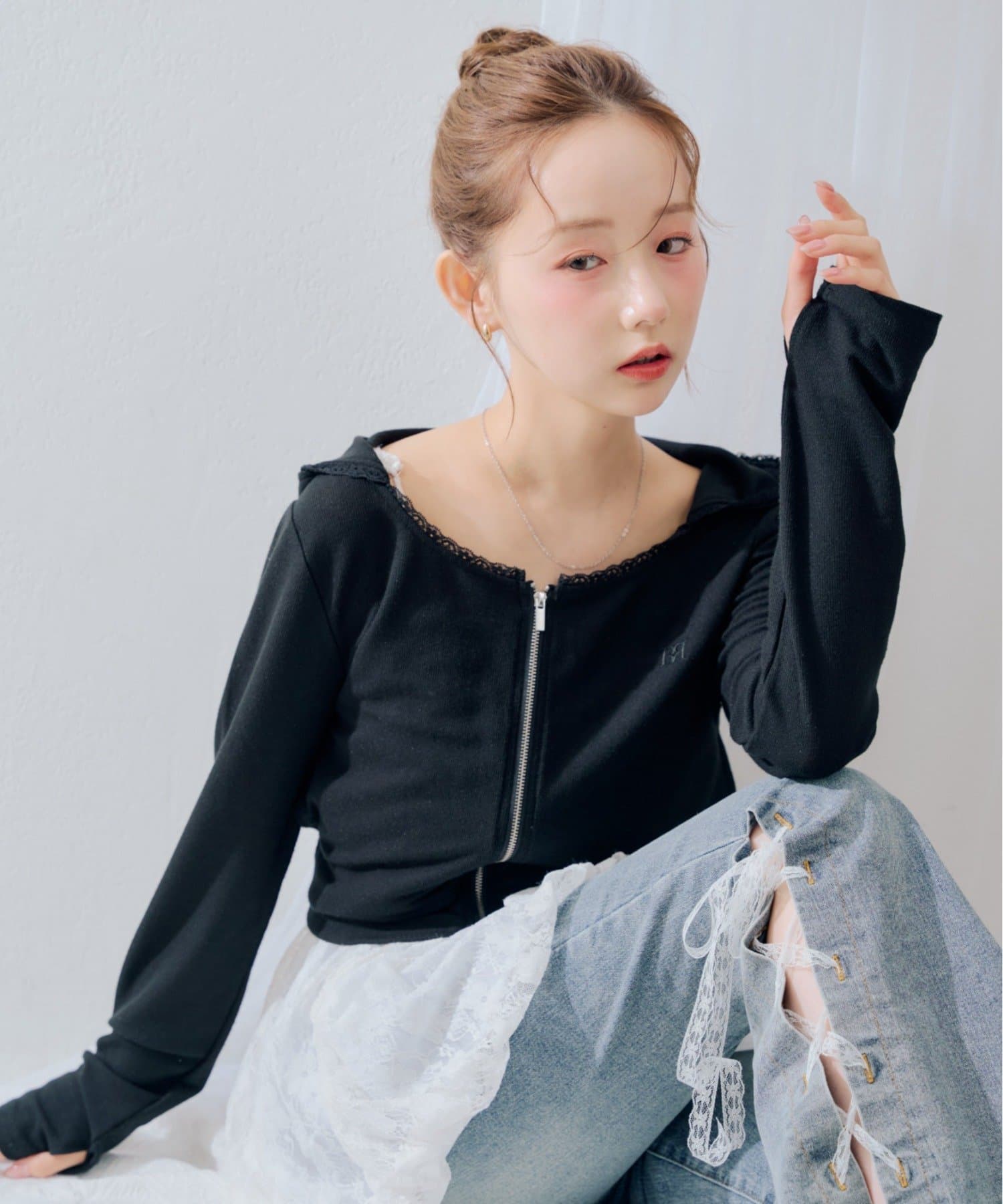 NICE CLAUP / OLIVE des OLIVE OUTLET(ナイスクラップ  / オリーブ デ オリーブ アウトレット) 【UVカット率90％】刺しゅうUVカットスクエアパーカー