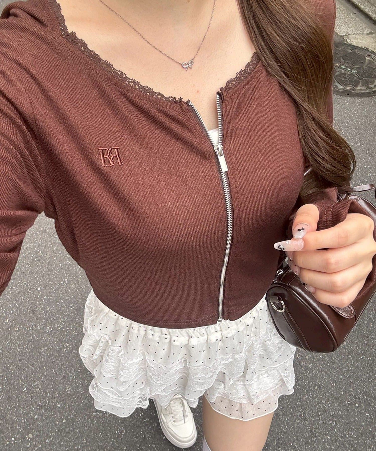 NICE CLAUP / OLIVE des OLIVE OUTLET(ナイスクラップ  / オリーブ デ オリーブ アウトレット) 【UVカット率90％】刺しゅうUVカットスクエアパーカー
