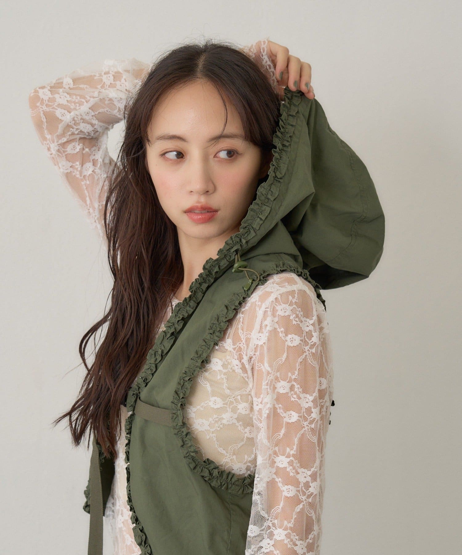 Kastane(カスタネ) 【8.28(金)17：00～8.30(日)23：59限定発売】limited frill vest
