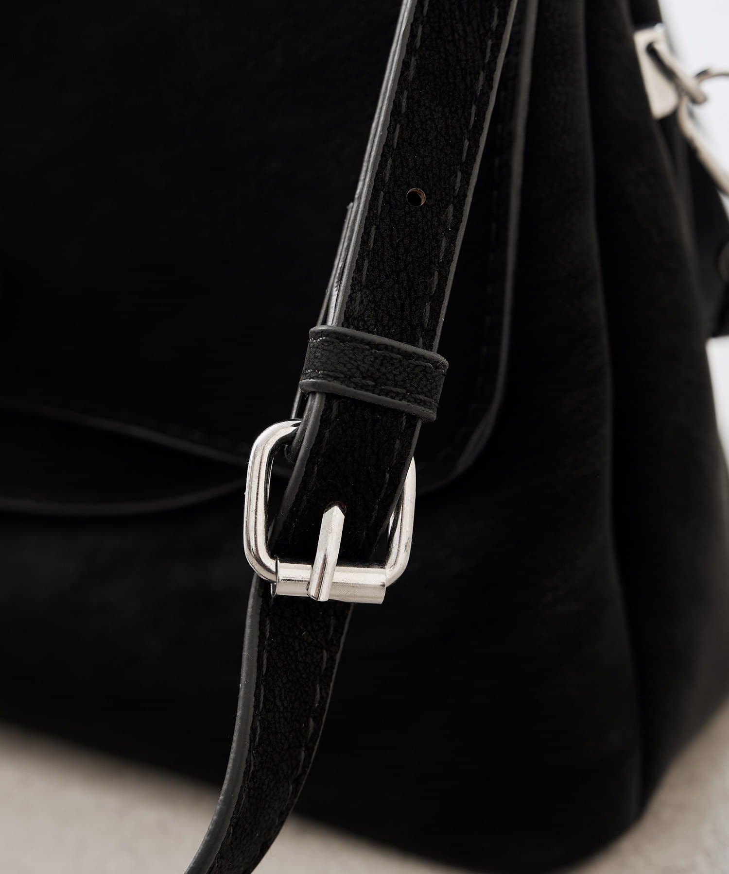mystic(ミスティック) ダブルフラップ2wayBAG