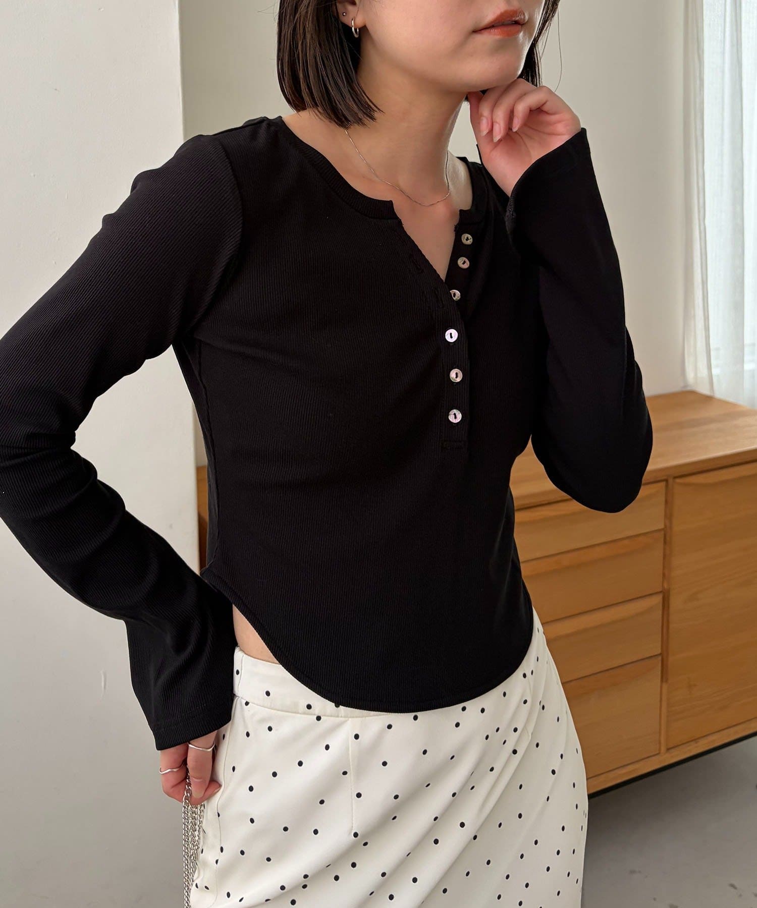 CAPRICIEUX LE'MAGE(カプリシュレマージュ) キーネックヘンリーT