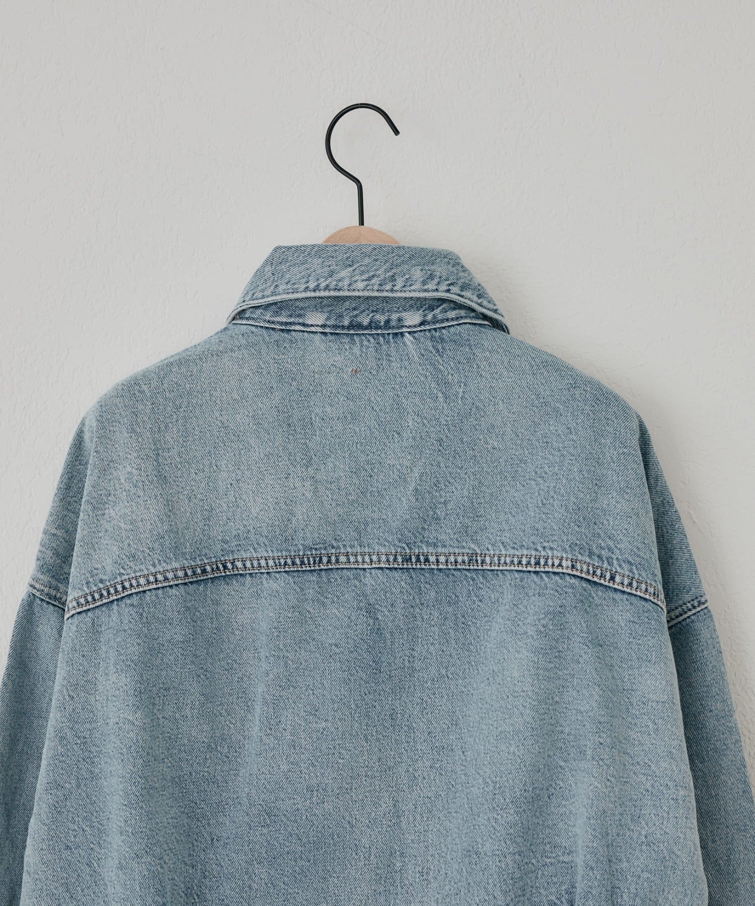 DISCOAT(ディスコート) Levi's LOOSE CROP TRUCKER