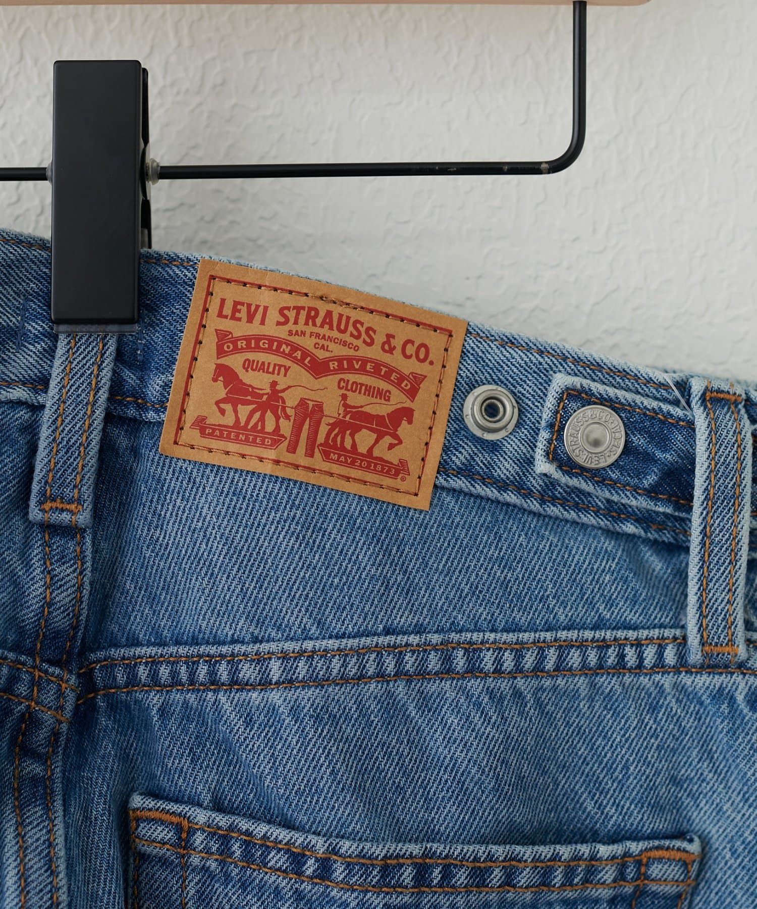 DISCOAT(ディスコート) Levi′s CINCH FLARE