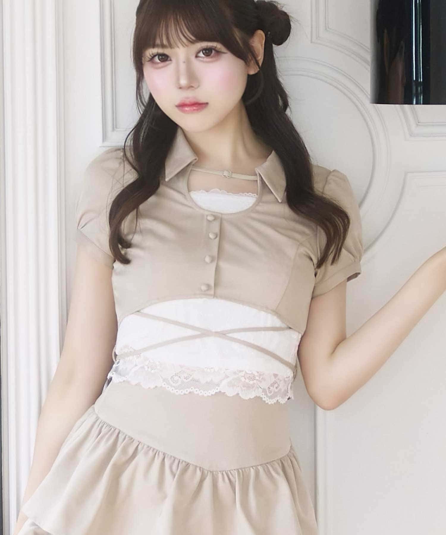 Belle Charme(ベルシャルム) Lace Hem Puff Tops