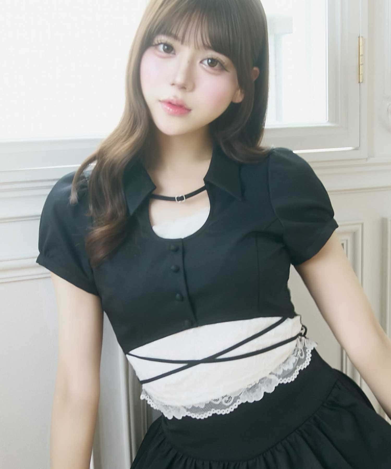 Belle Charme(ベルシャルム) Lace Hem Puff Tops