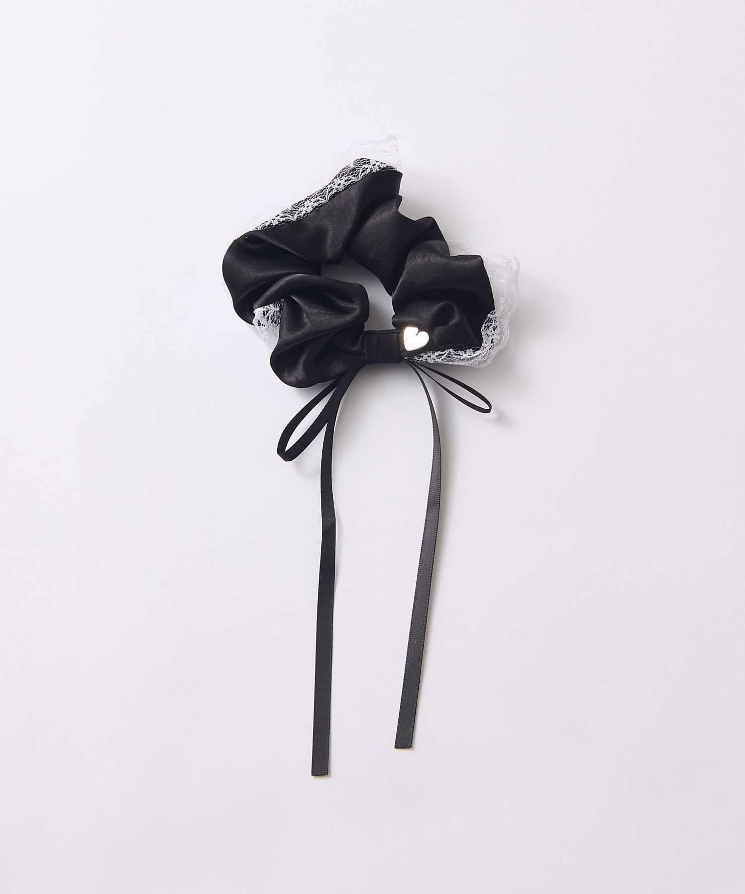 Belle Charme(ベルシャルム) Ribbon Satin Chouchou