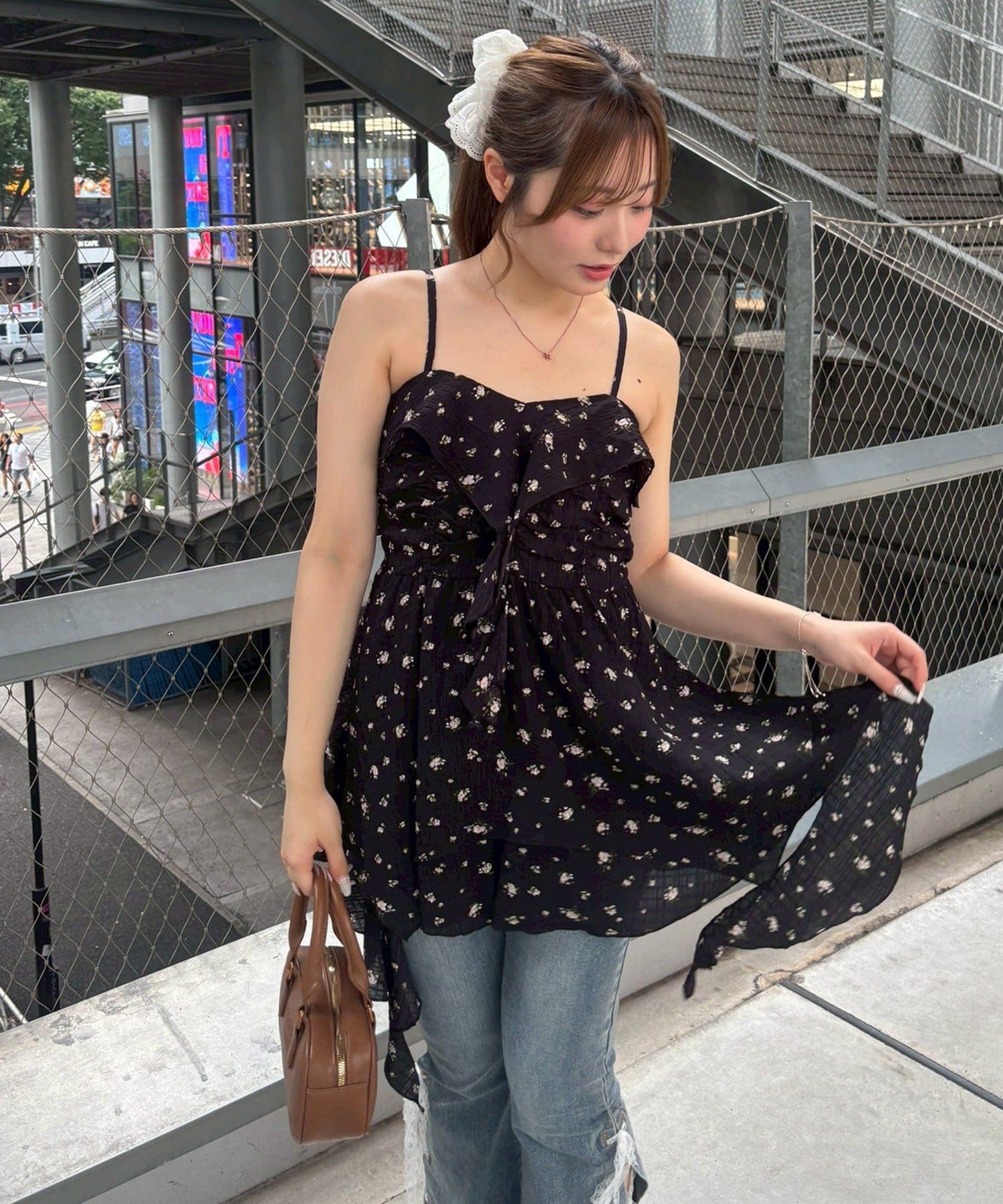 NICE CLAUP / OLIVE des OLIVE OUTLET(ナイスクラップ  / オリーブ デ オリーブ アウトレット) 【continuer】ラッフルフリルキャミチュニック