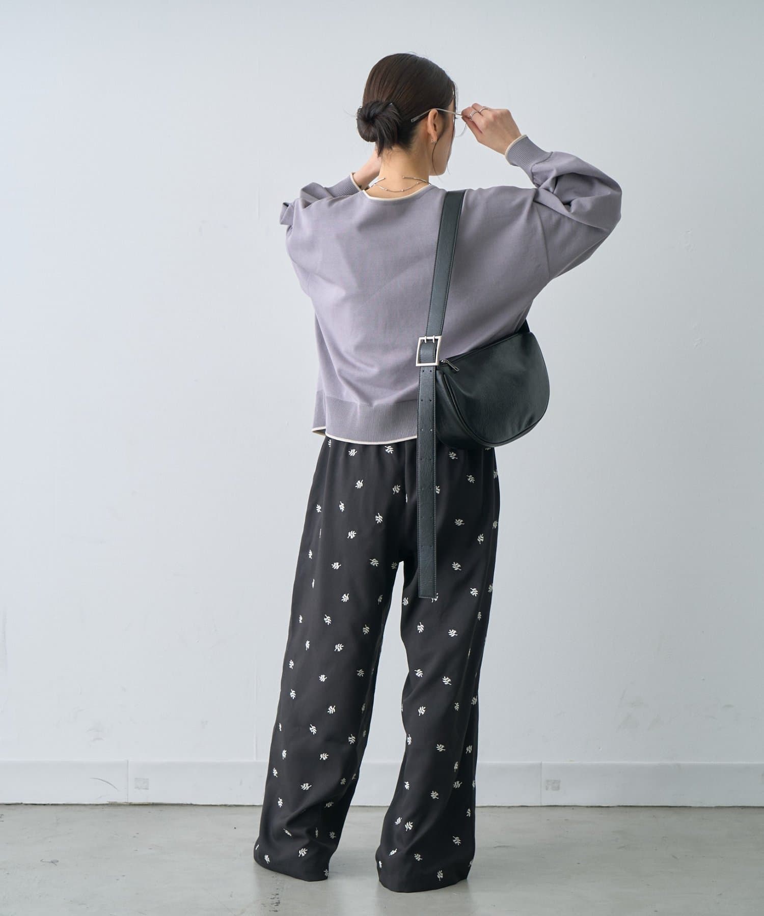 CIAOPANIC TYPY(チャオパニックティピー) ∴【3サイズ展開】花柄刺繍イージースラックスパンツ