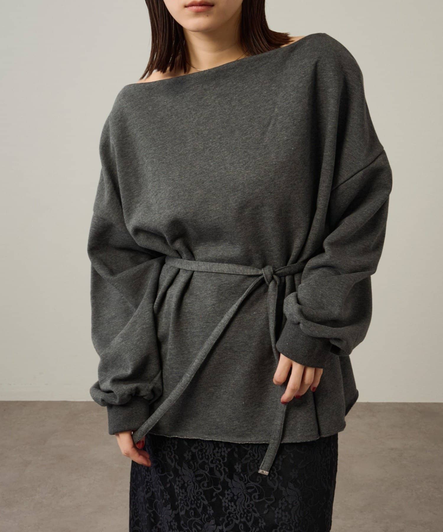 OUTLET(アウトレット) 【Omekashi】チョーカー付きオフショルスウェット