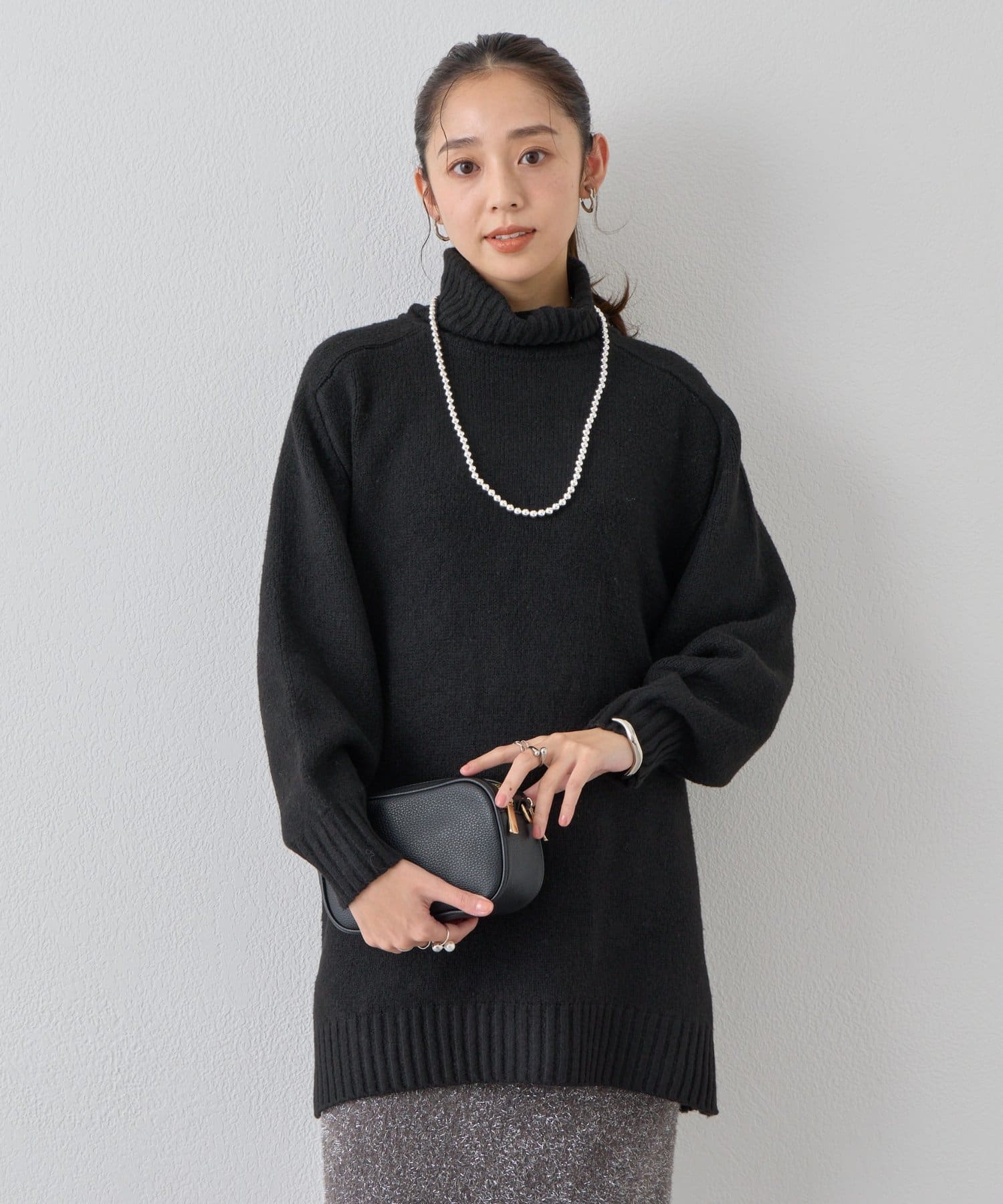 un dix cors】ラムライクタートルニットチュニック | OUTLET