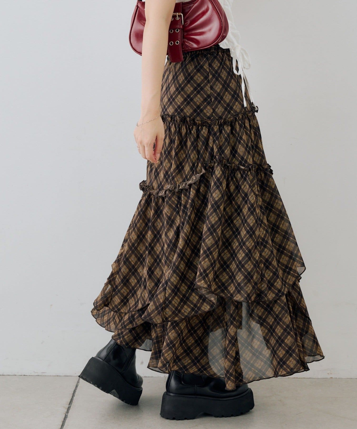 NICE CLAUP / OLIVE des OLIVE OUTLET(ナイスクラップ  / オリーブ デ オリーブ アウトレット) 【continuer】ランダムティアードロングスカート