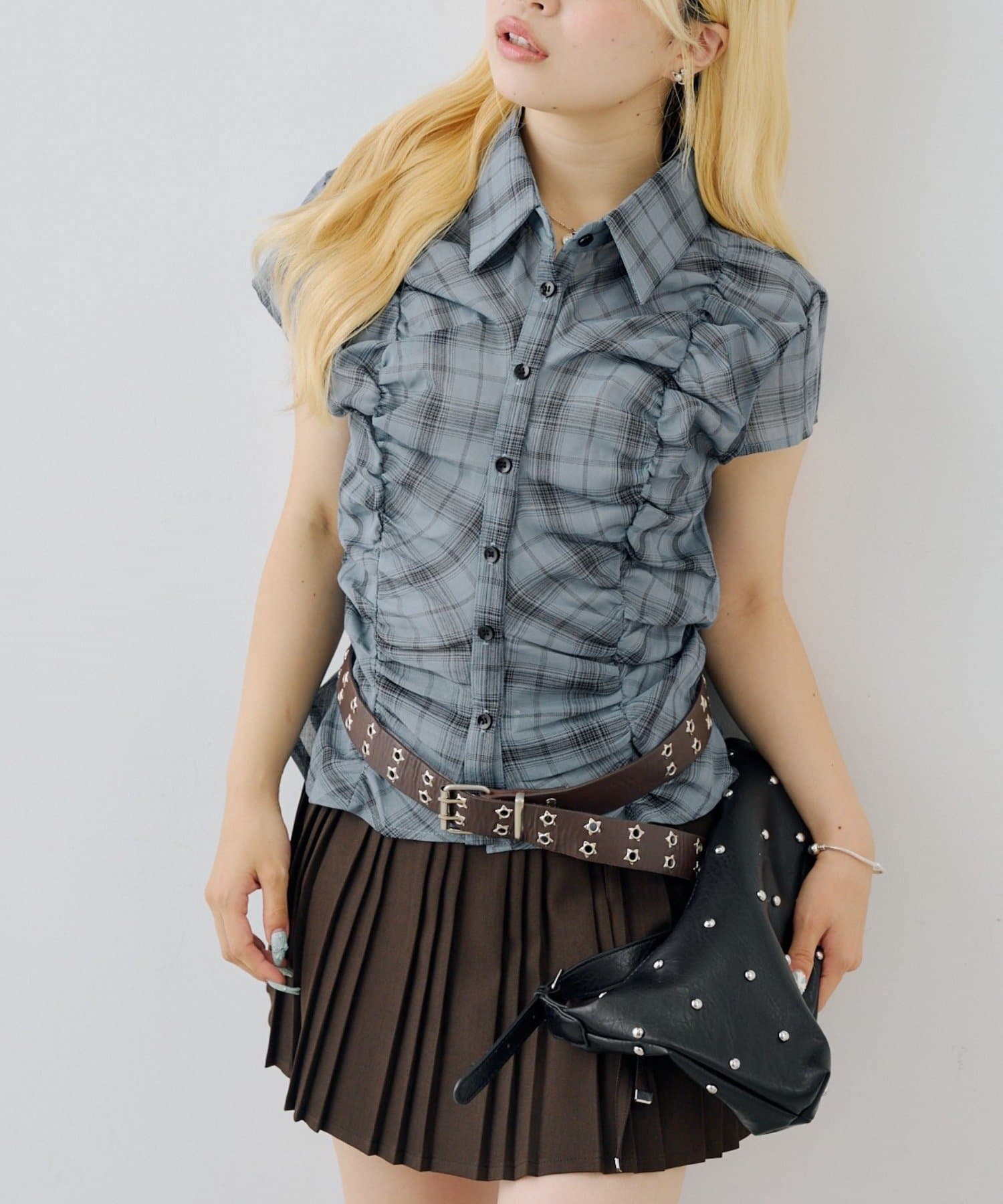 NICE CLAUP / OLIVE des OLIVE OUTLET(ナイスクラップ  / オリーブ デ オリーブ アウトレット) 【continuer】ウエスト細見えギャザーブラウス