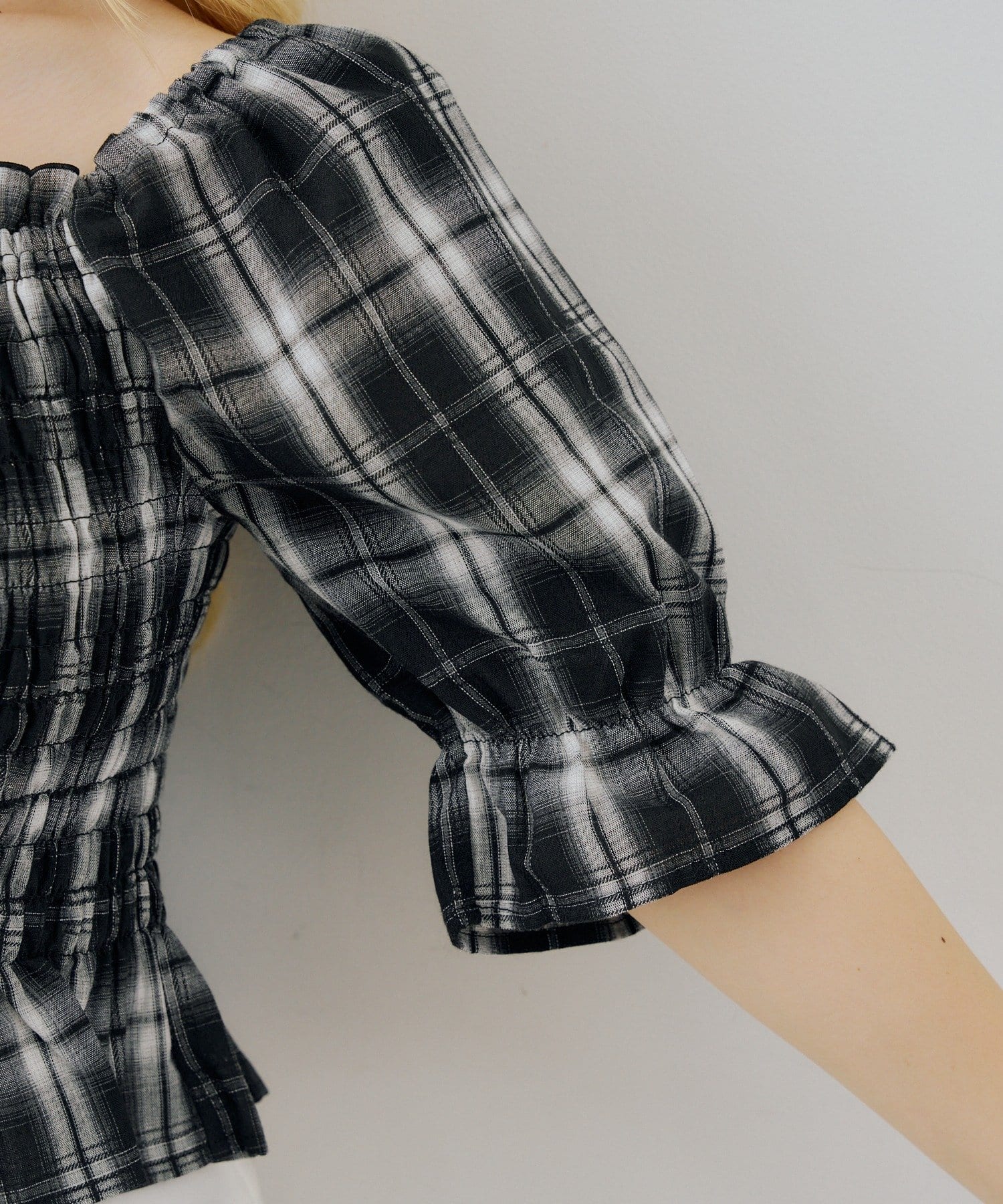NICE CLAUP / OLIVE des OLIVE OUTLET(ナイスクラップ  / オリーブ デ オリーブ アウトレット) 【ANOTHER BRANCH】レースアップブラウス