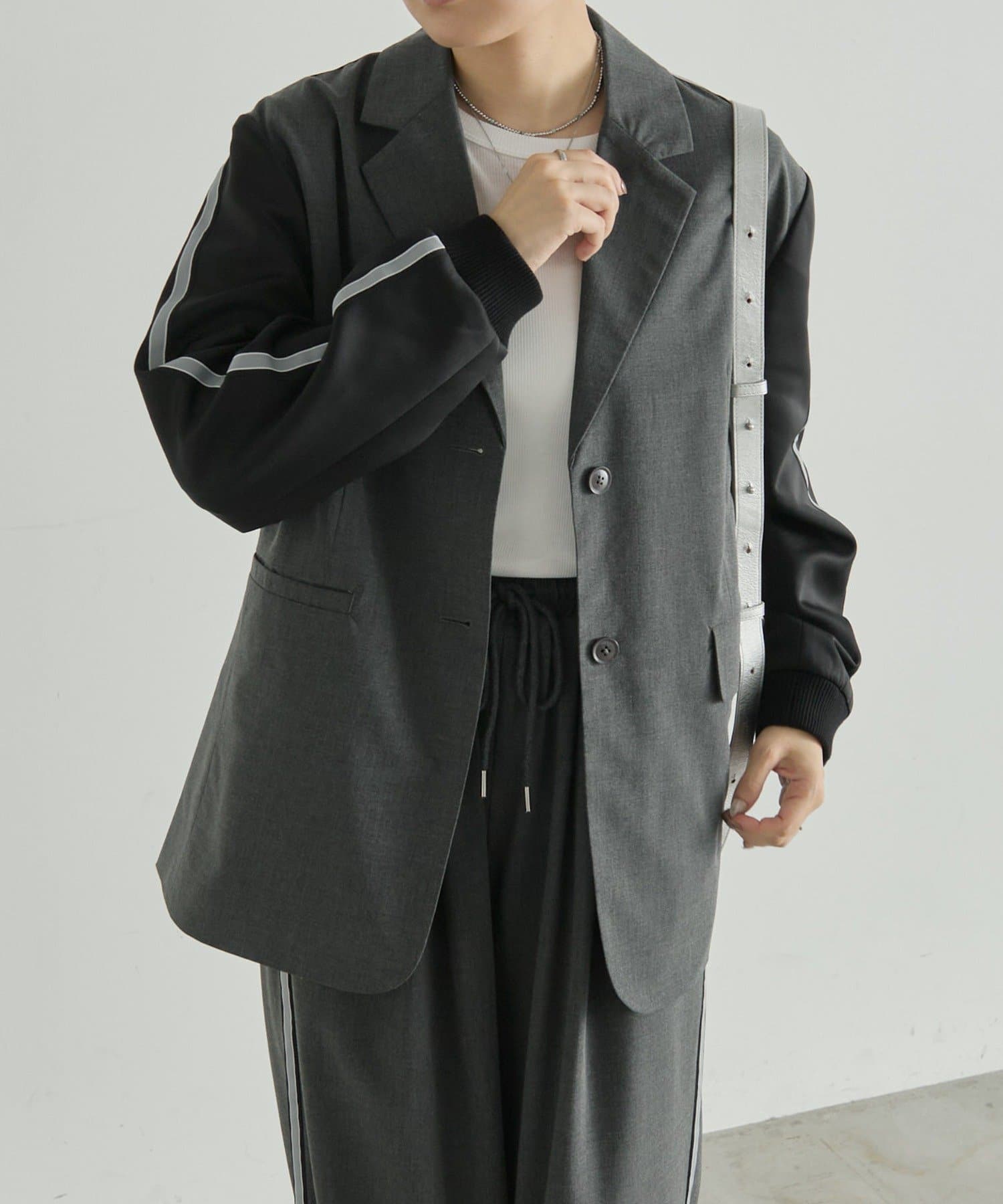 ear PAPILLONNER(イア パピヨネ) 《ヒップが隠れる丈感》ジャージラインジャケット【SUM1 STYLE(スミスタイル)】