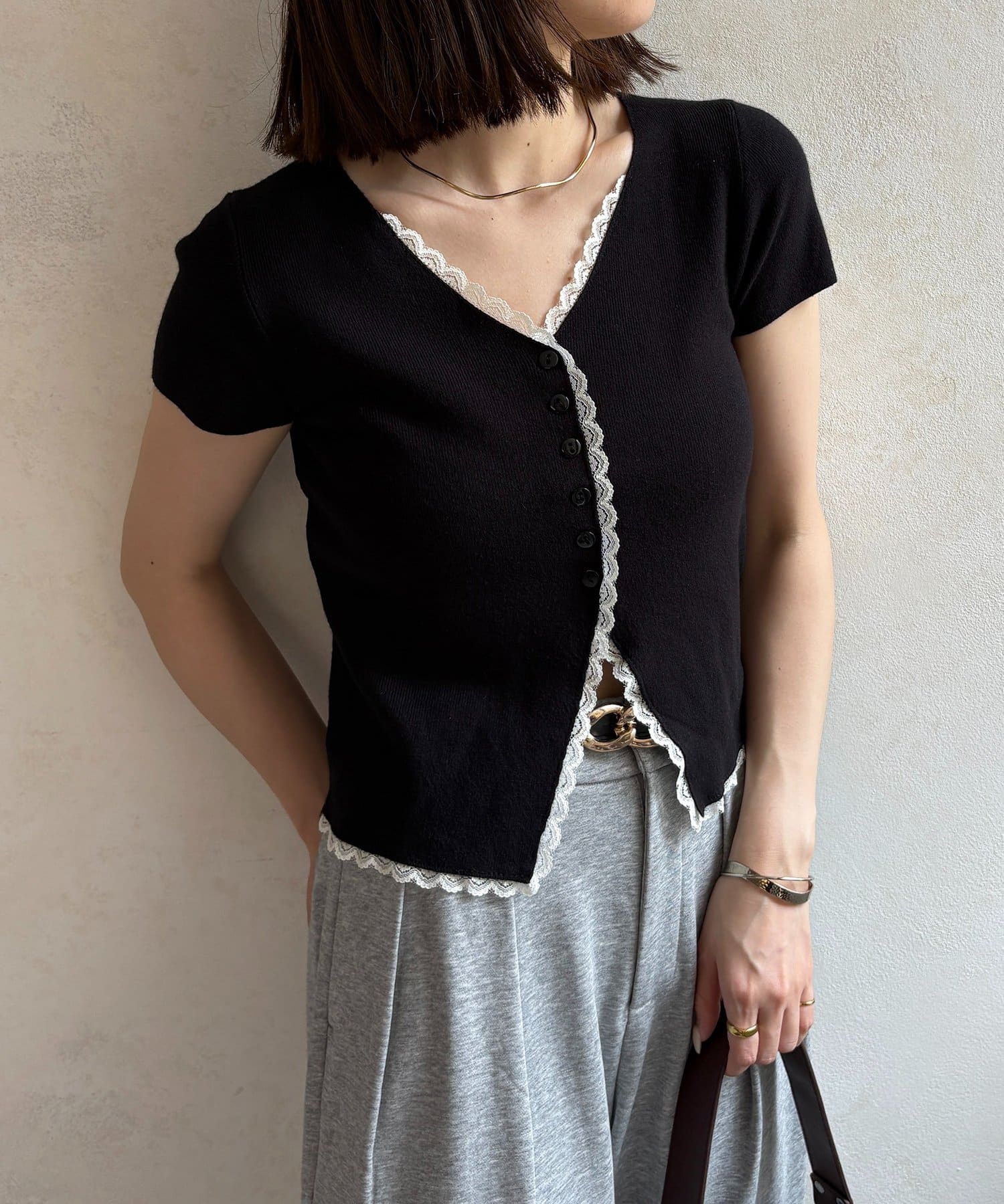 Thevon.(ゼヴォン) レースドッキングニットカーディガン
