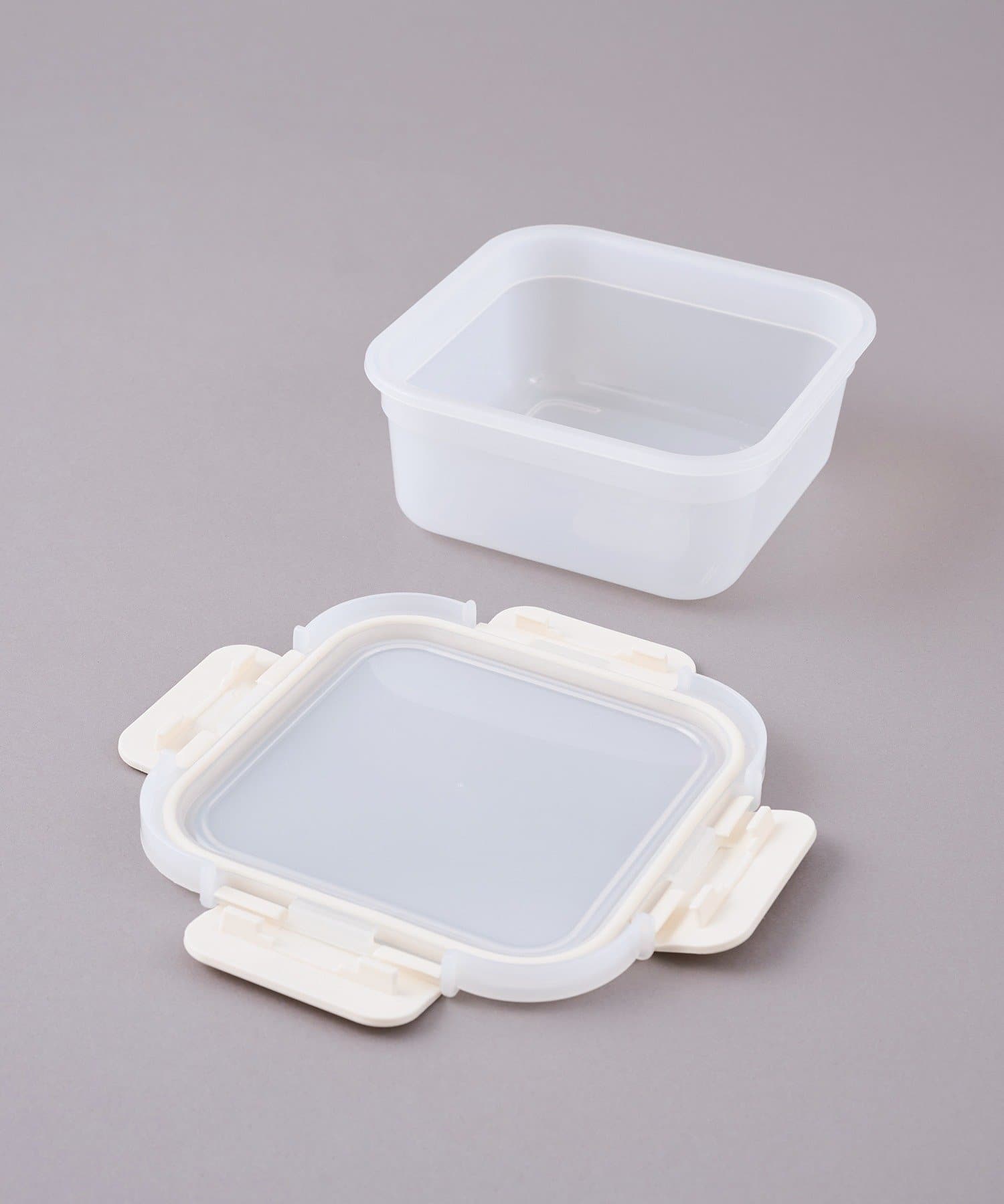 3COINS(スリーコインズ) スーパーロック保存容器スクエア：900ml