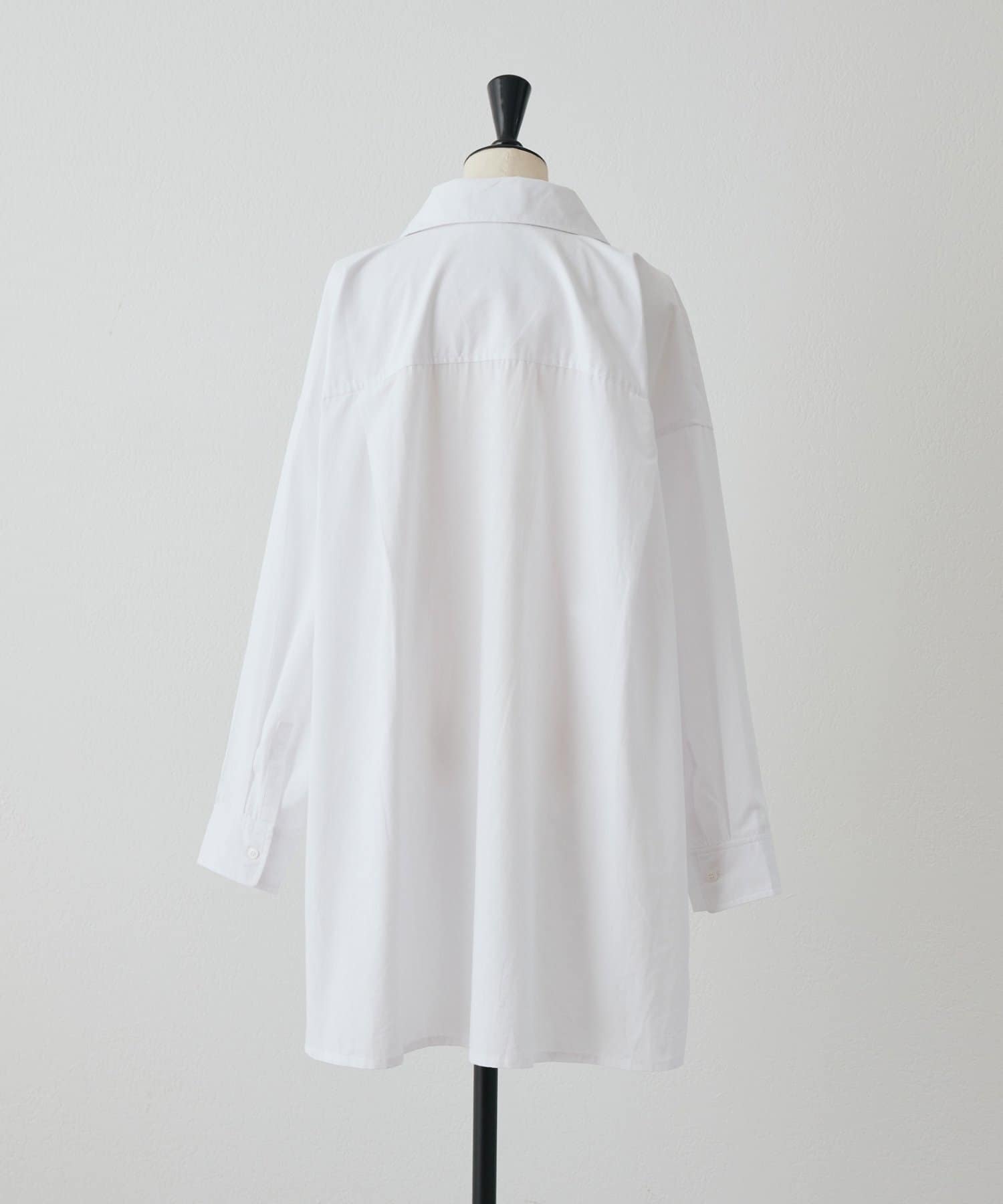 BEARDSLEY(ビアズリー) 《9/19(土)12:00予約開始予定》ボーイフレンドフィットシャツ
