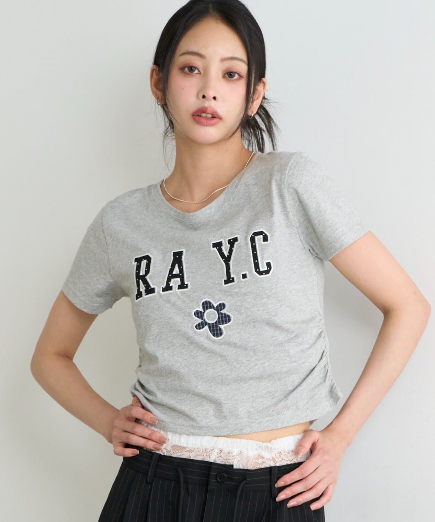RAY CASSIN(レイカズン) ロゴパッチチビTシャツ