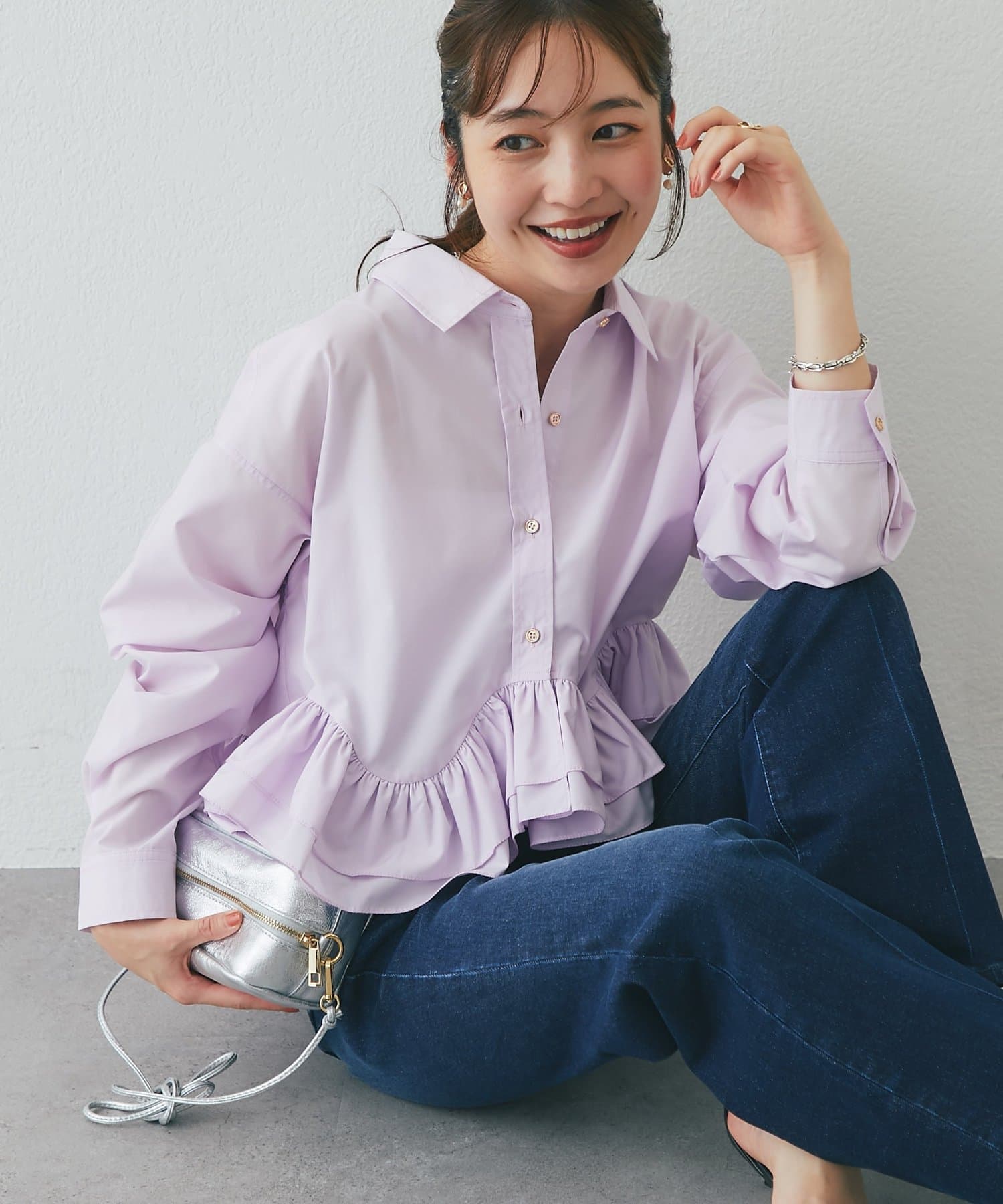 La boutique BonBon(ラブティックボンボン) ランダムペプラムシャツ