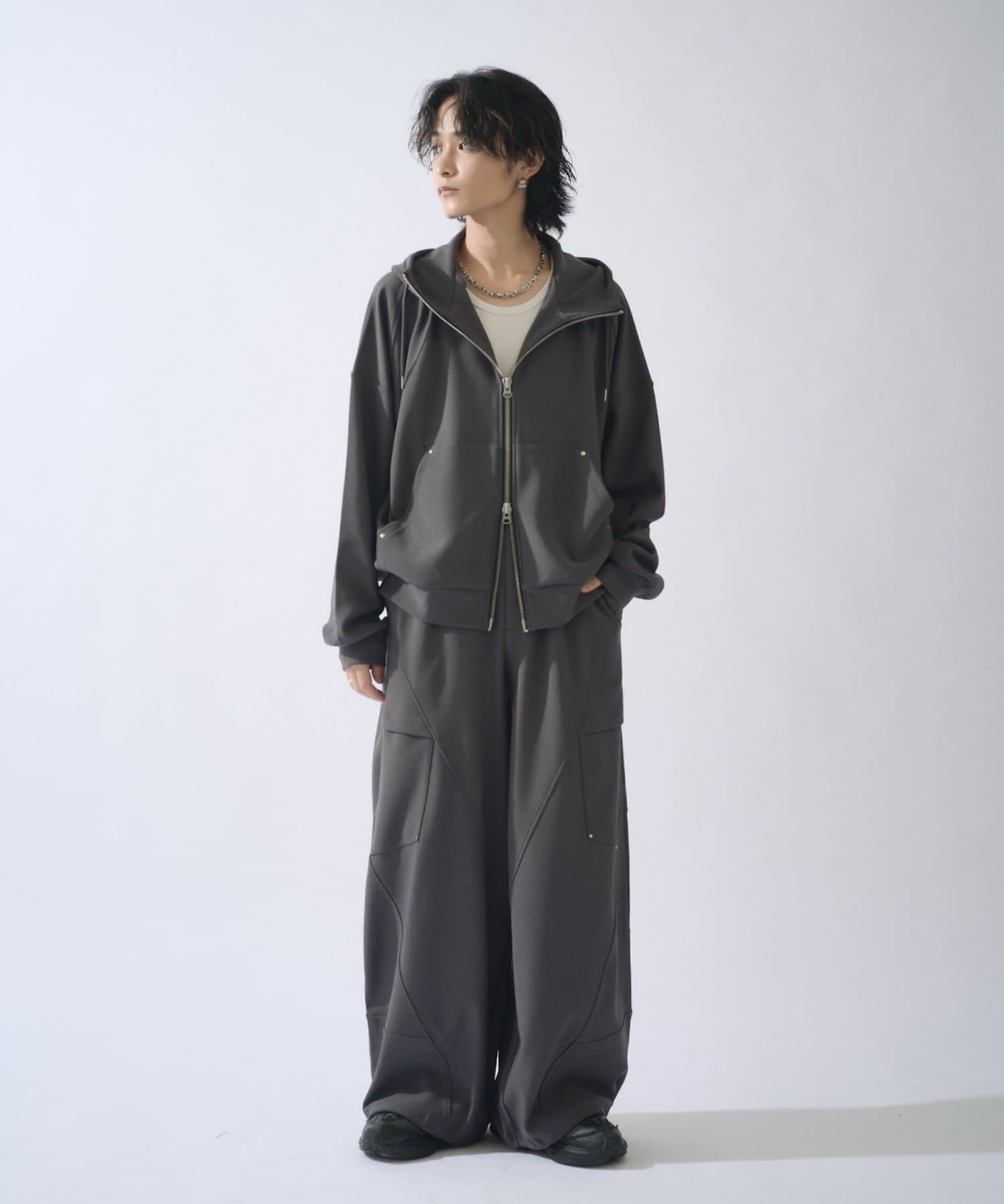Lui's(ルイス) SURJENT イージーバレルパンツ