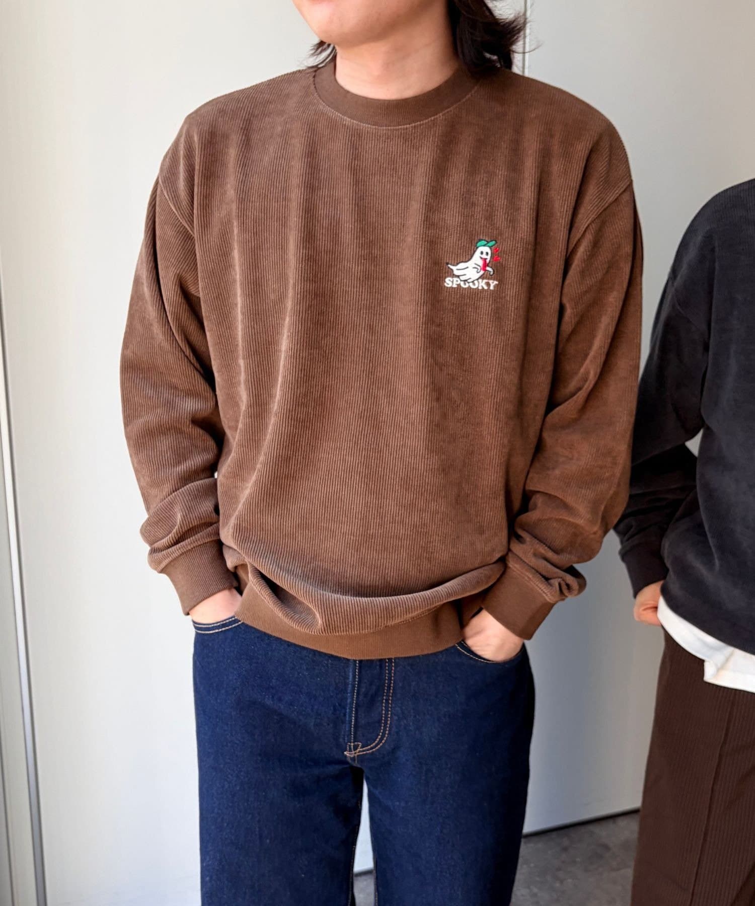 LOCUST(ローカスト) 【ユニセックス】カットコールオバケ刺繍トレーナー