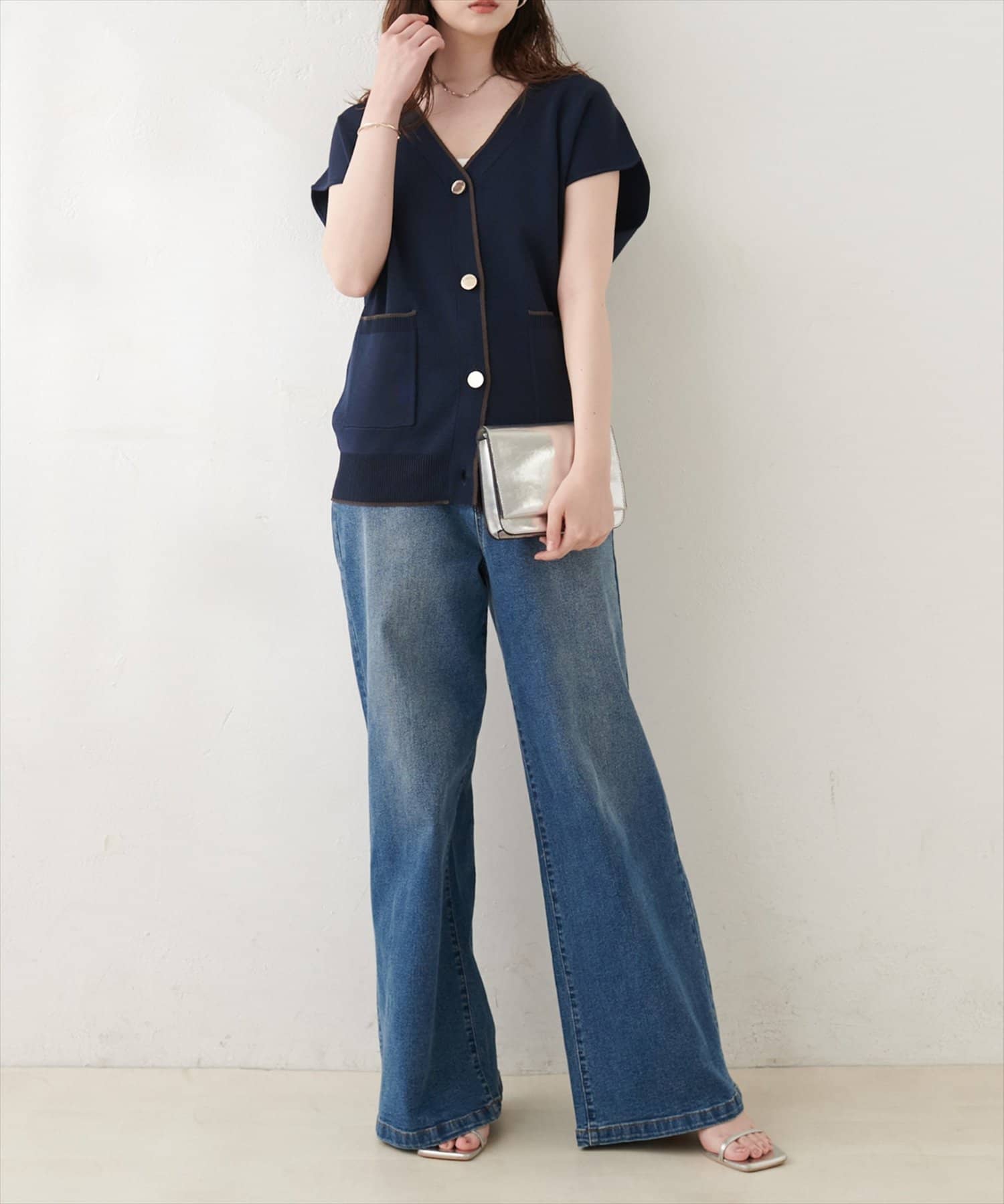 natural couture(ナチュラルクチュール) 配色ノースリニットカーディガン